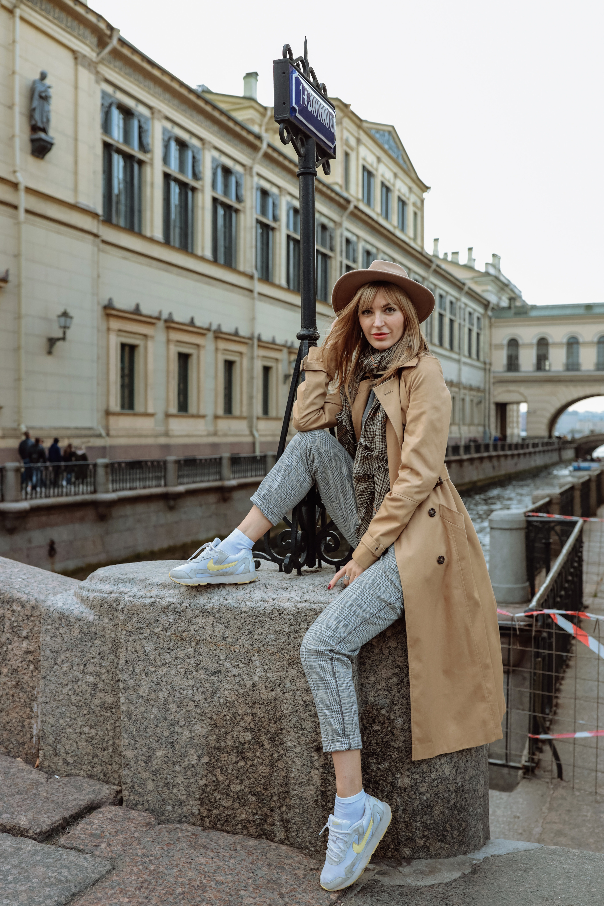 Девочка и Питер. Фотограф в Санкт-Петербурге Знаменская Ирина