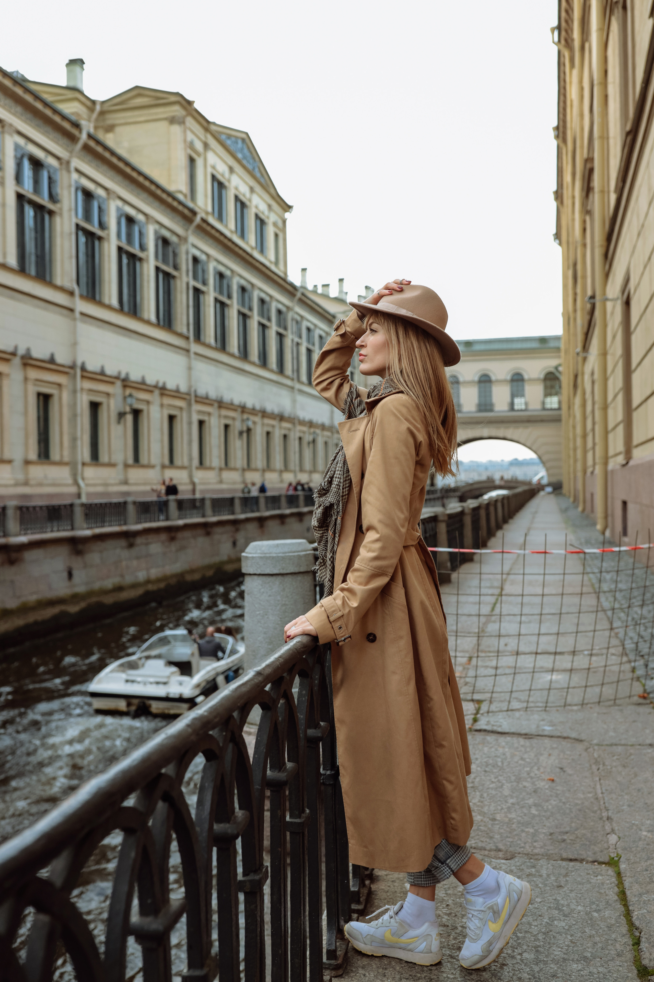 Девочка и Питер. Фотограф в Санкт-Петербурге Знаменская Ирина