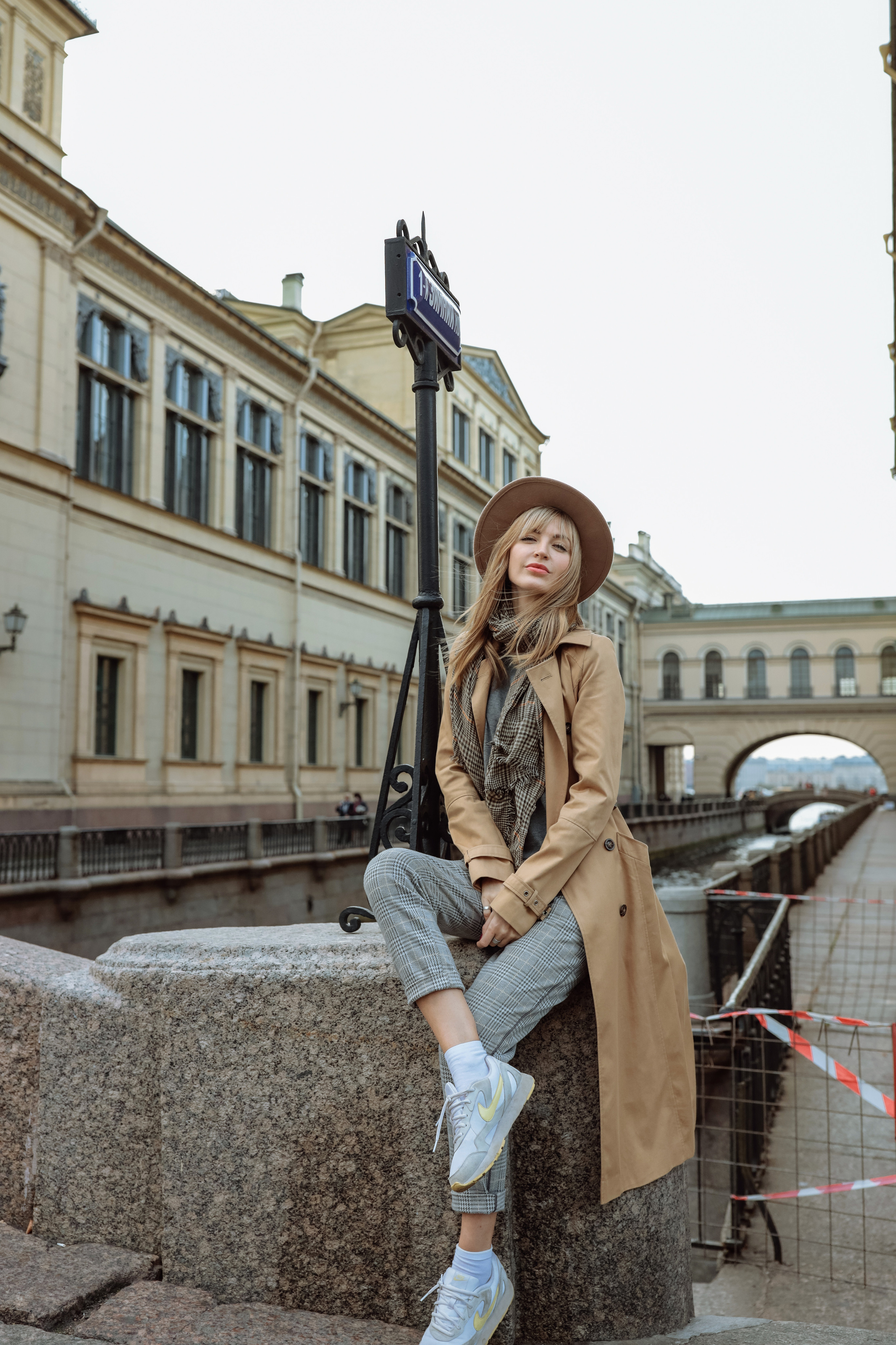 Девочка и Питер. Фотограф в Санкт-Петербурге Знаменская Ирина