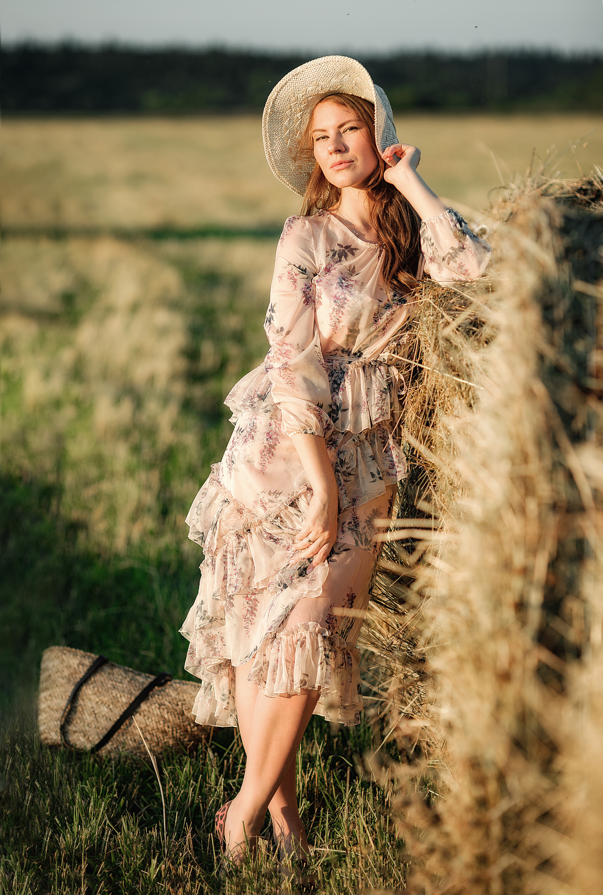 Соломенная шляпка. Фотограф в Санкт-Петербурге Знаменская Ирина