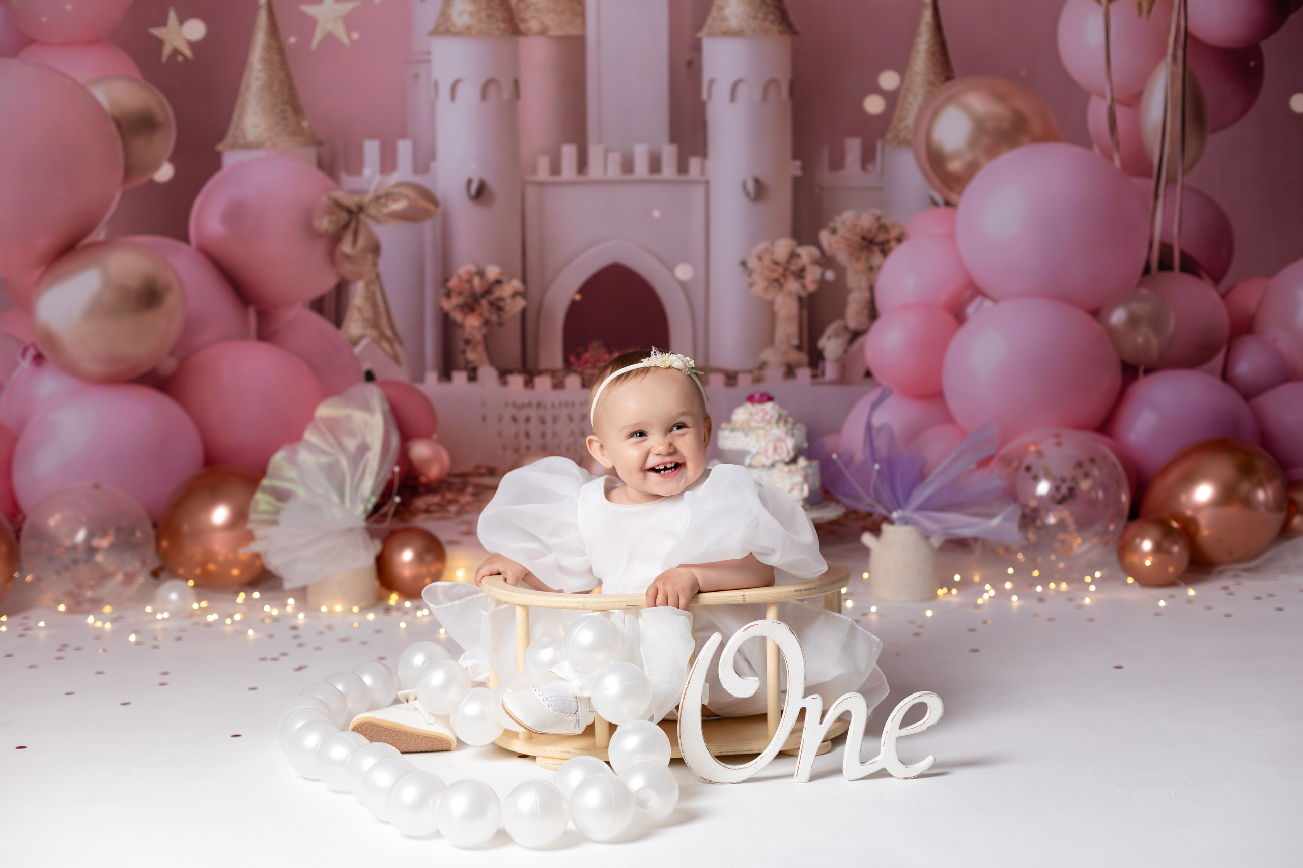 С тортиком. Фотограф новорождённых Псков