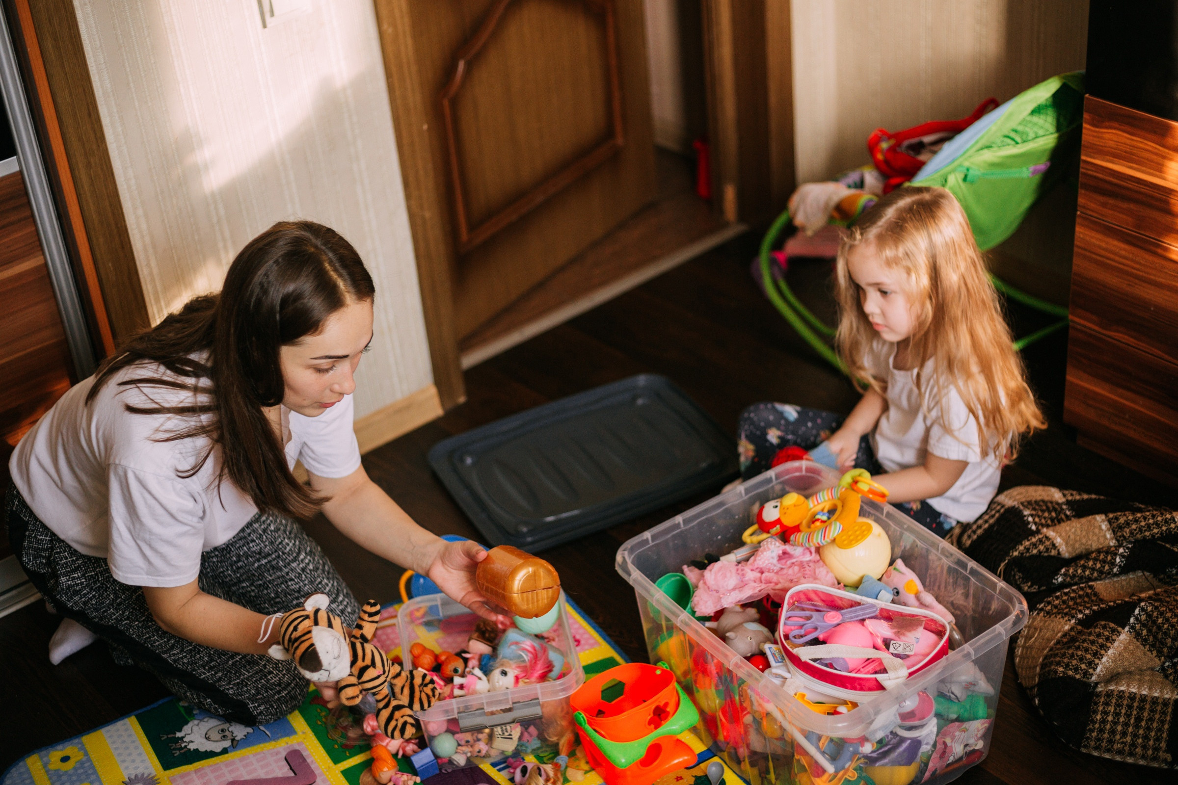 Женя с дочками. Фотограф Бурятии София Андриянова