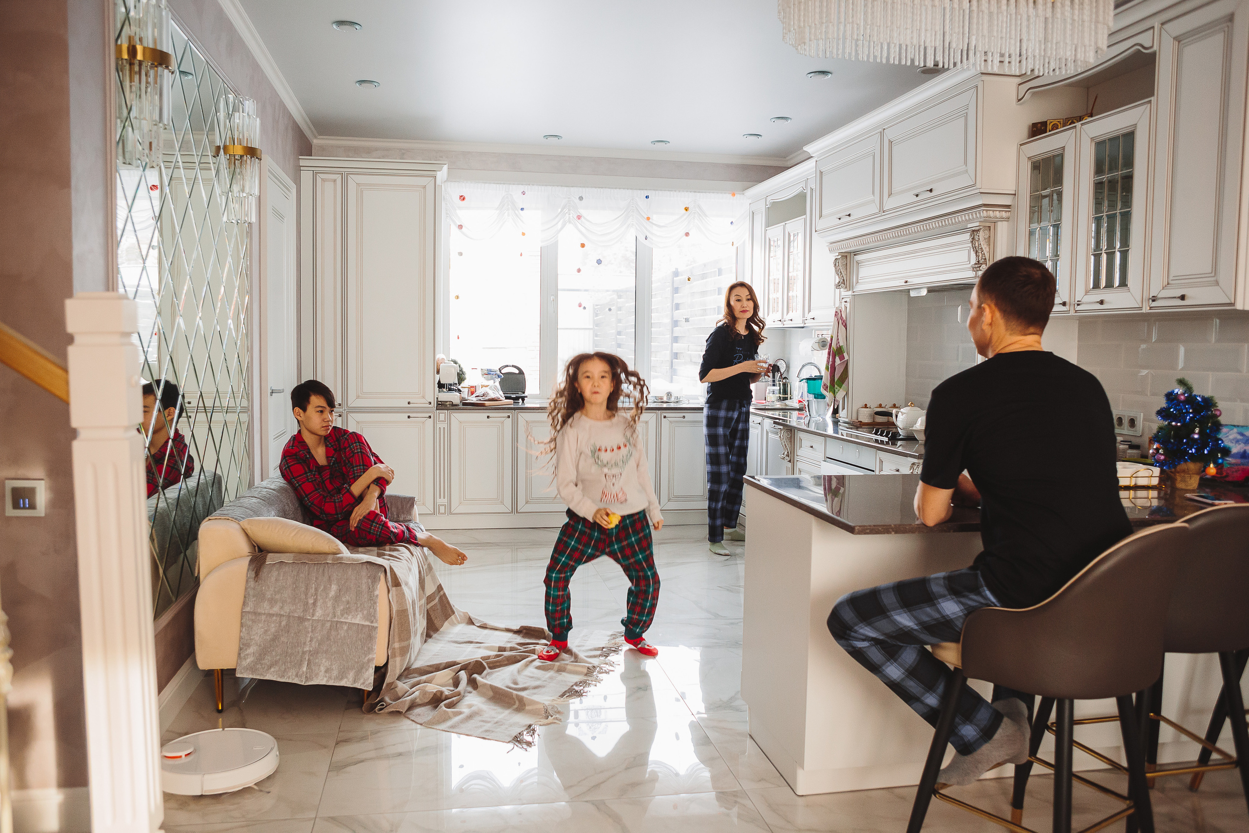 Баярма, Сергей и дети. Фотограф Бурятии София Андриянова