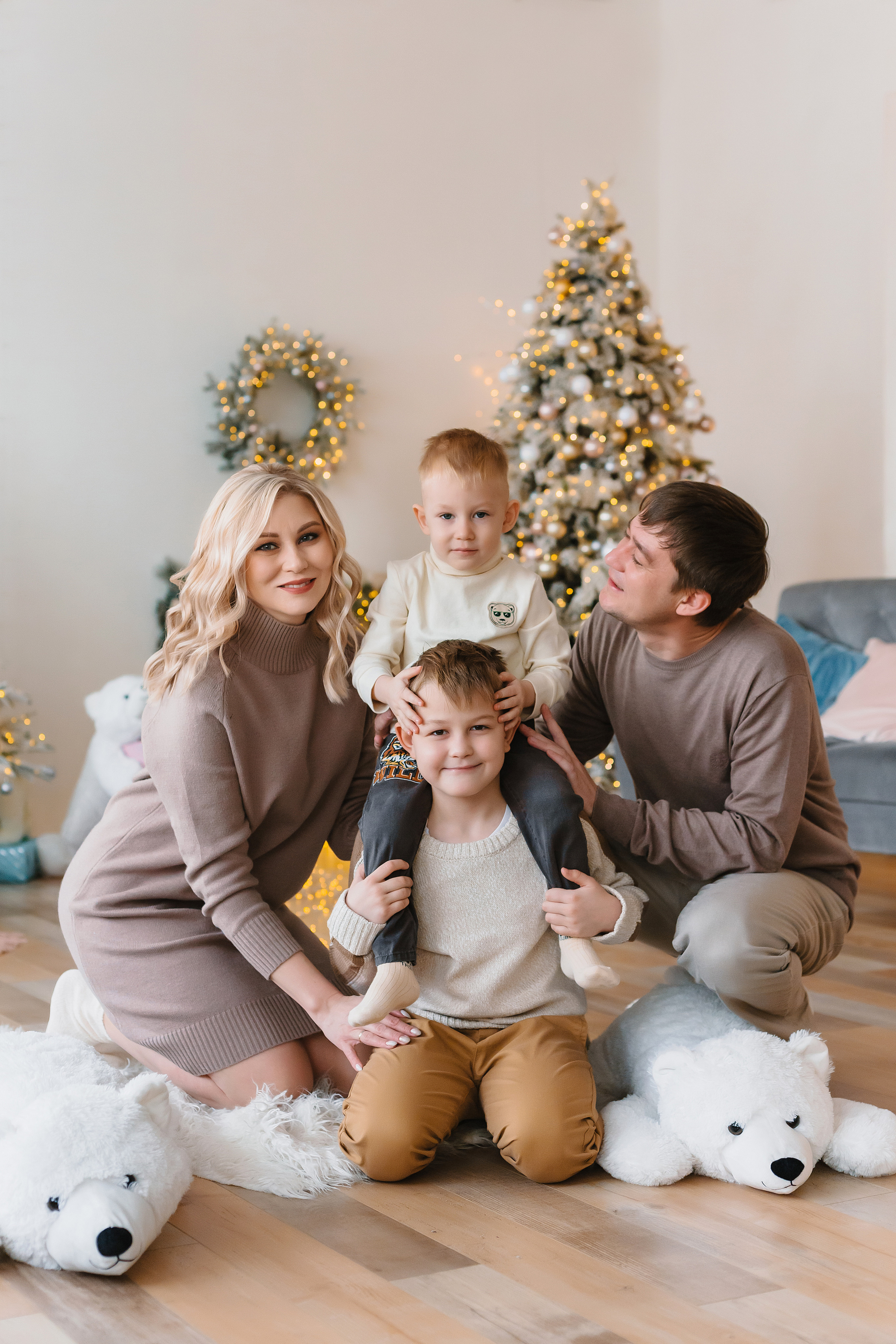 Новогодние съемки сборные. Фотограф Бурятии София Андриянова