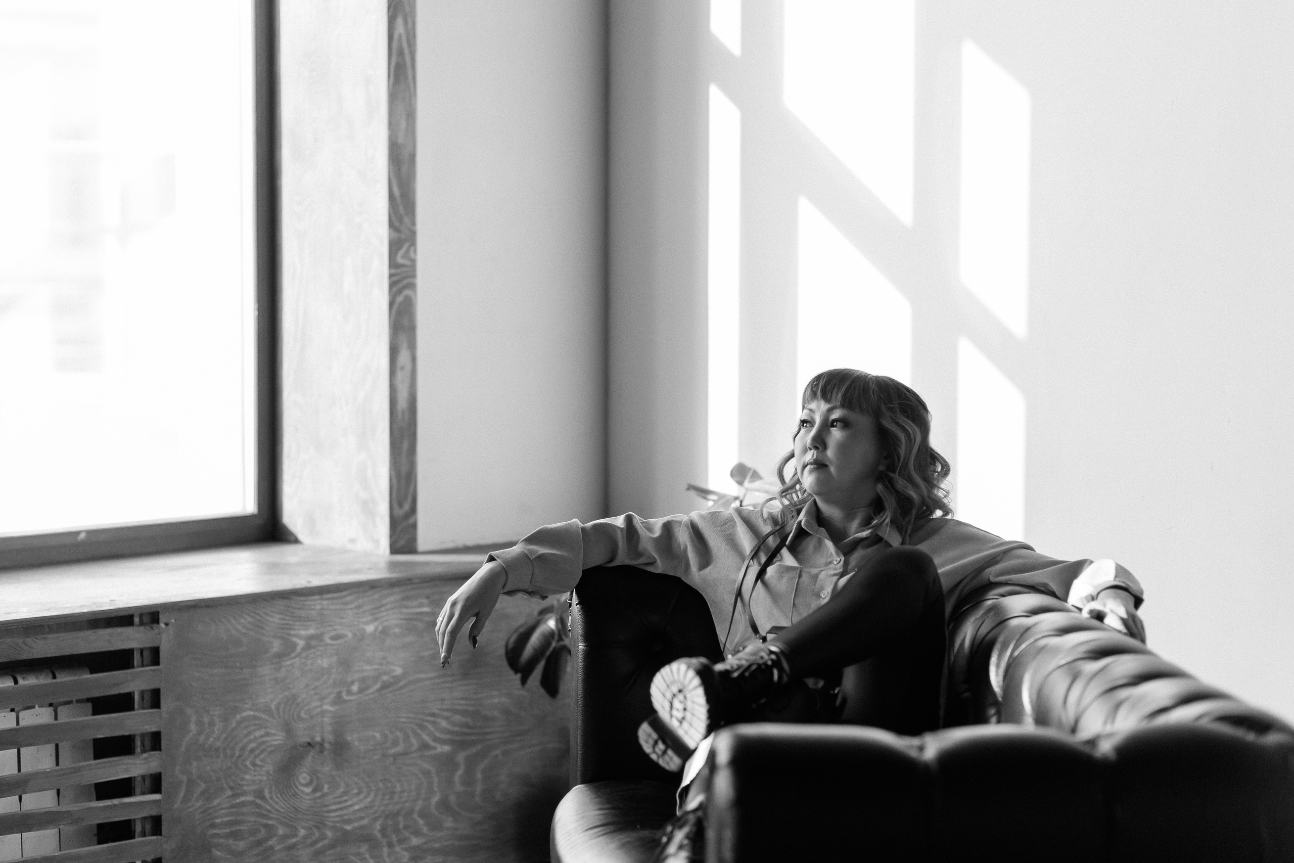 В студии с естественным светом. Фотограф Бурятии София Андриянова