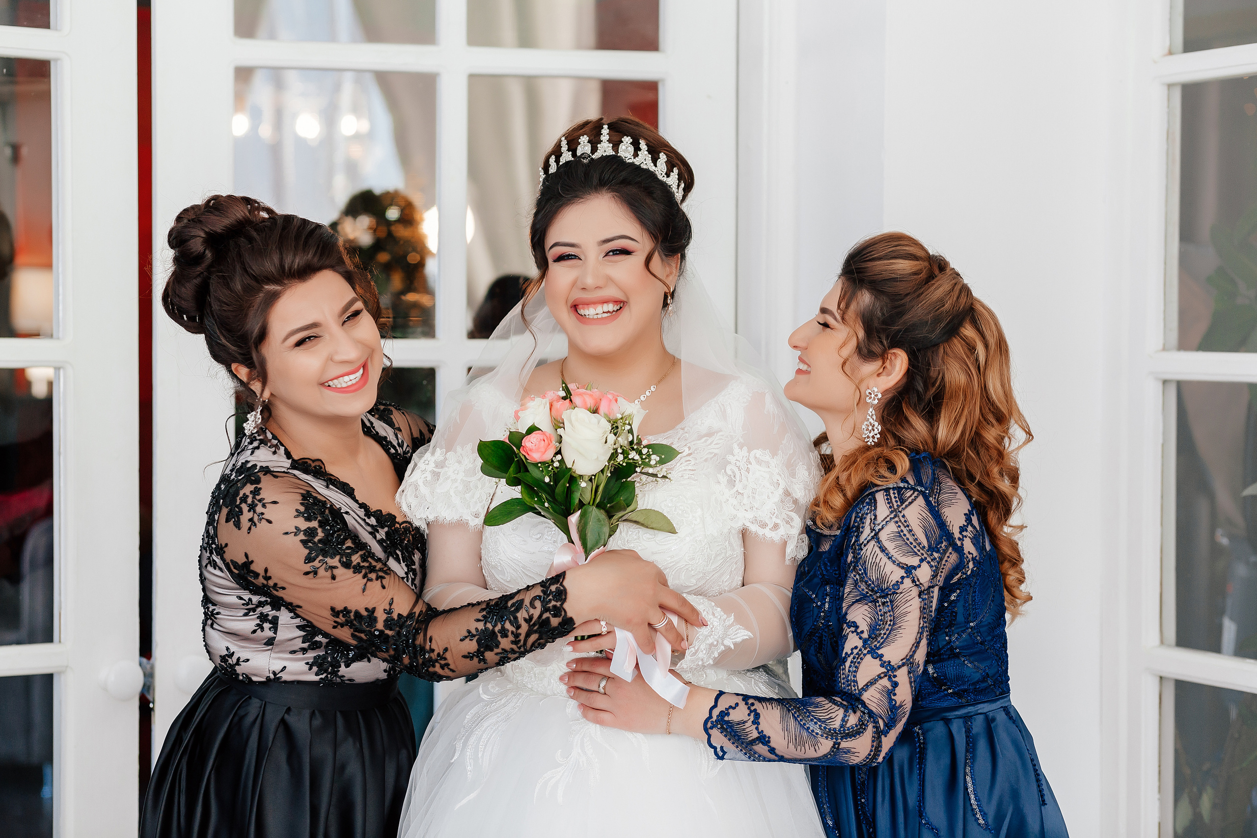 Саша и Айсу. Фотограф Бурятии София Андриянова