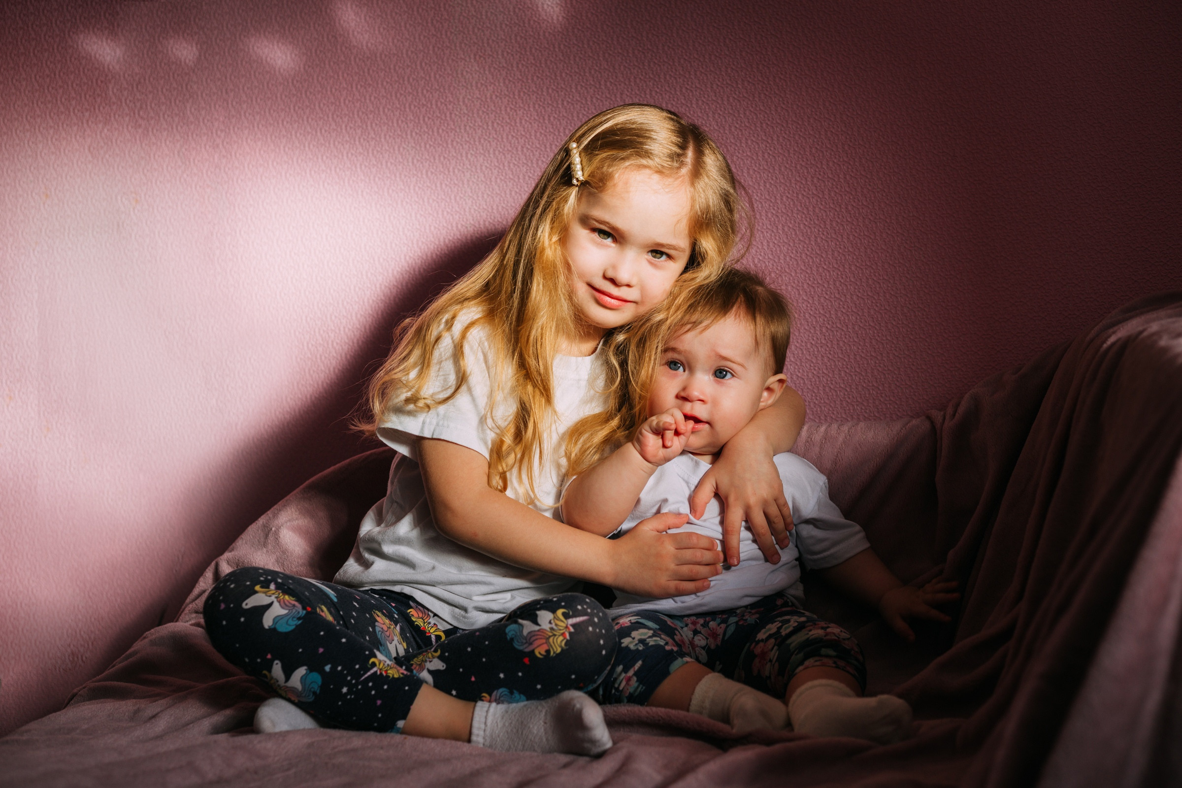 Женя с дочками. Фотограф Бурятии София Андриянова