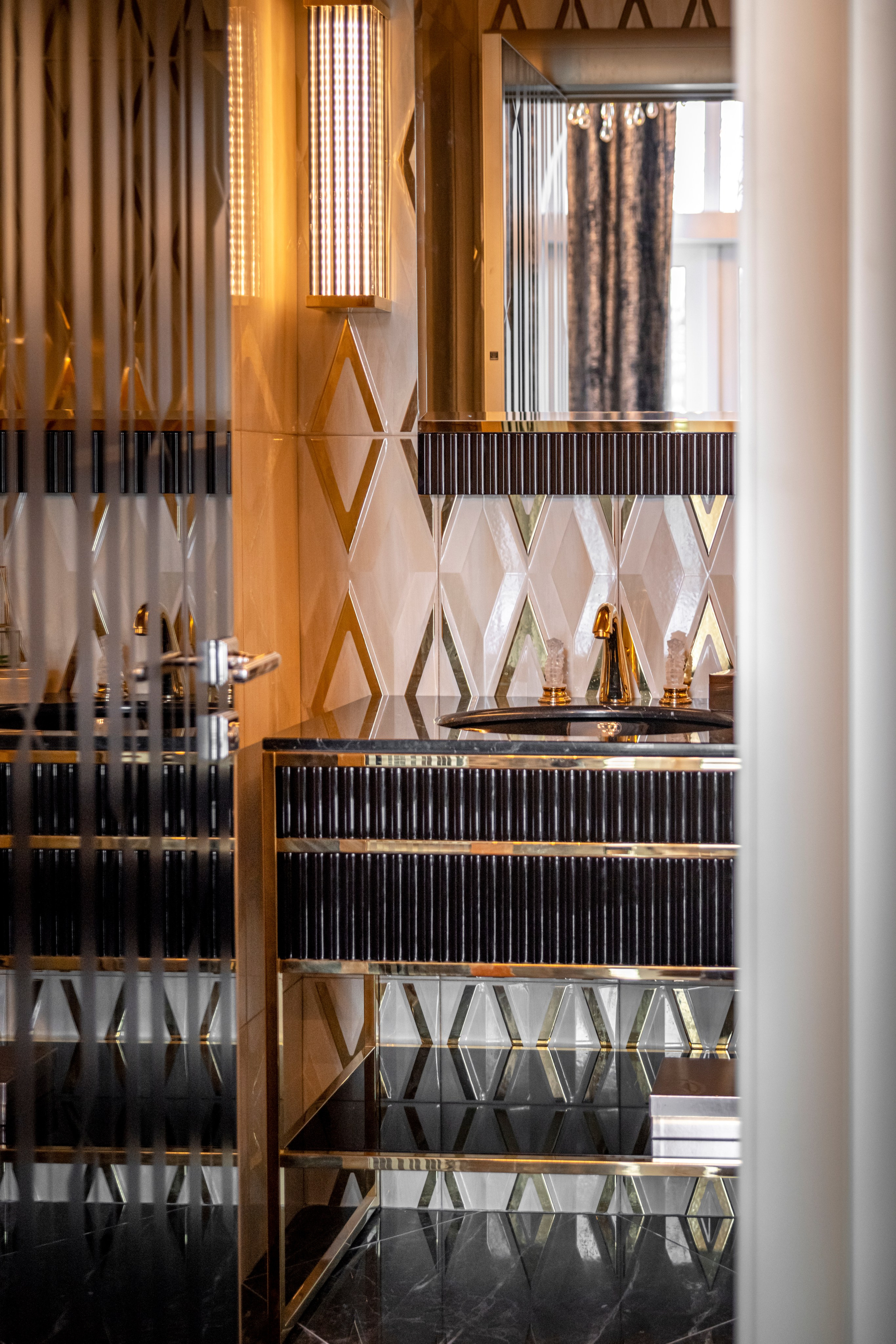 Salon. Интерьерный, портретный и семейный фотограф в Москве Мария Иринархова