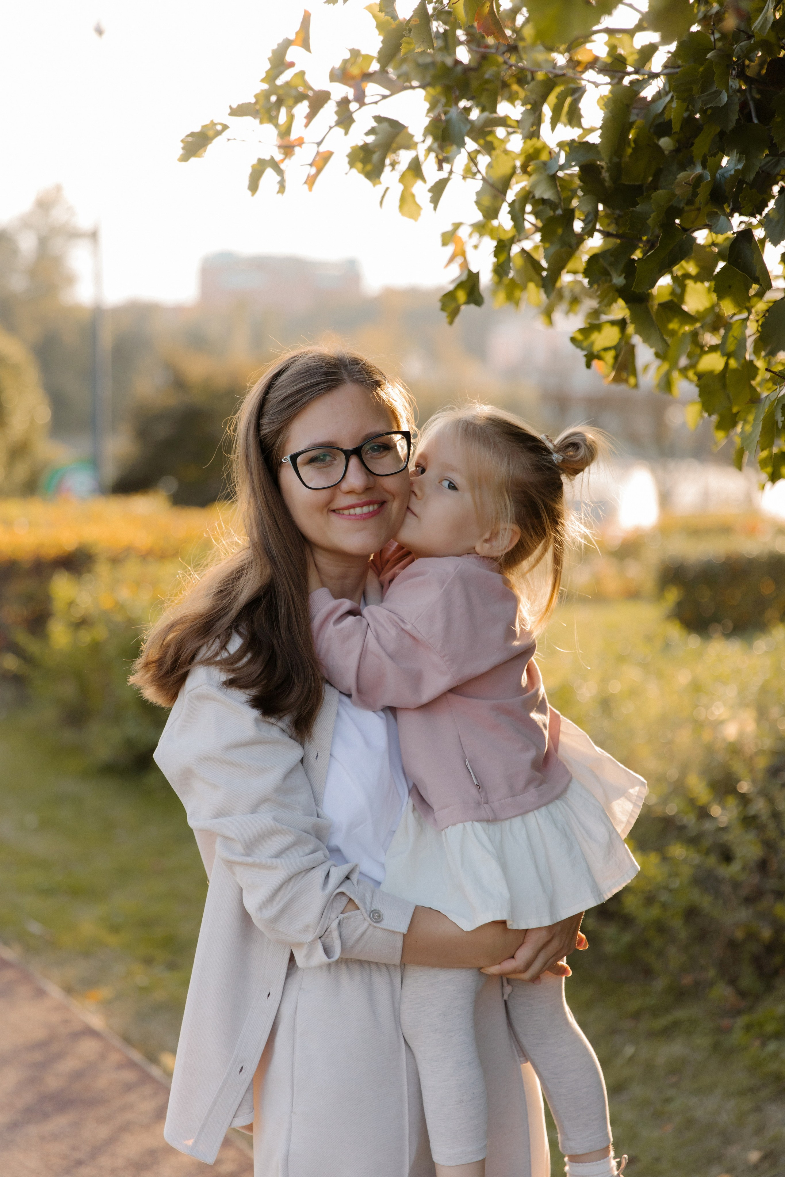 Прогулка Василисы с родителями, дядей и тетей. Семейный и свадебный фотограф в Москве и Зеленограде Пилипенко Юлия