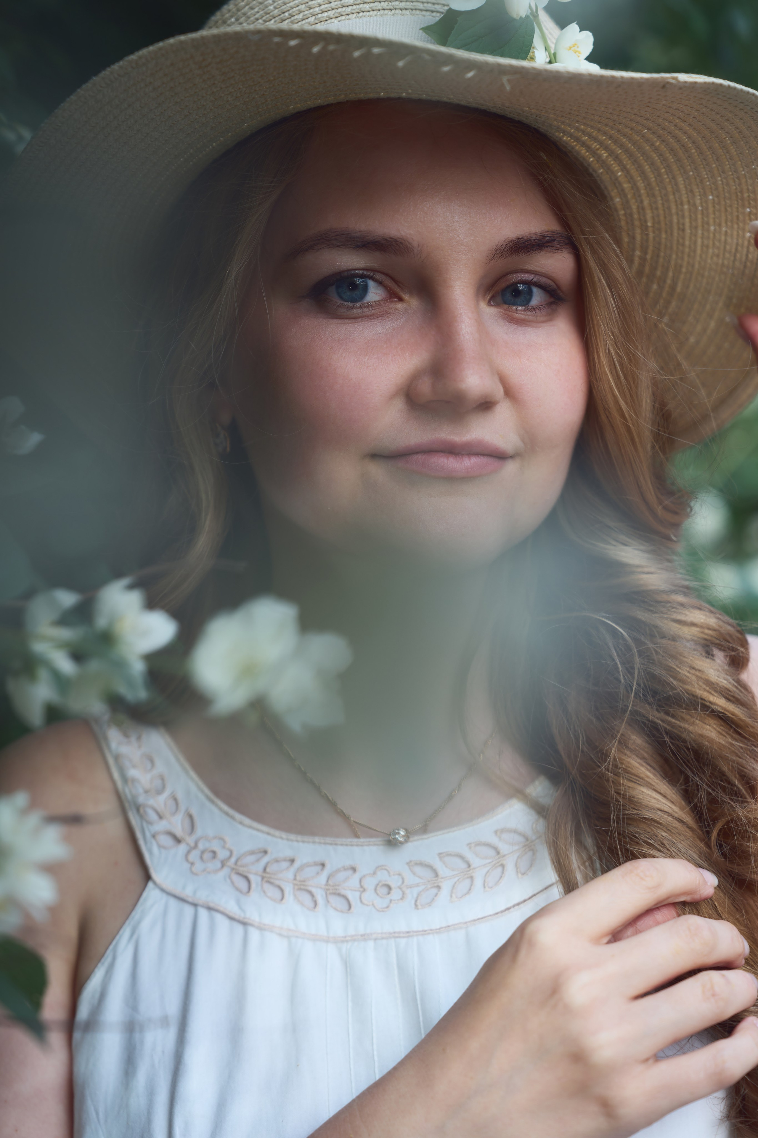 Съемка Анастасии в жасмине. Фотограф Светлана Боровикова в Домодедове