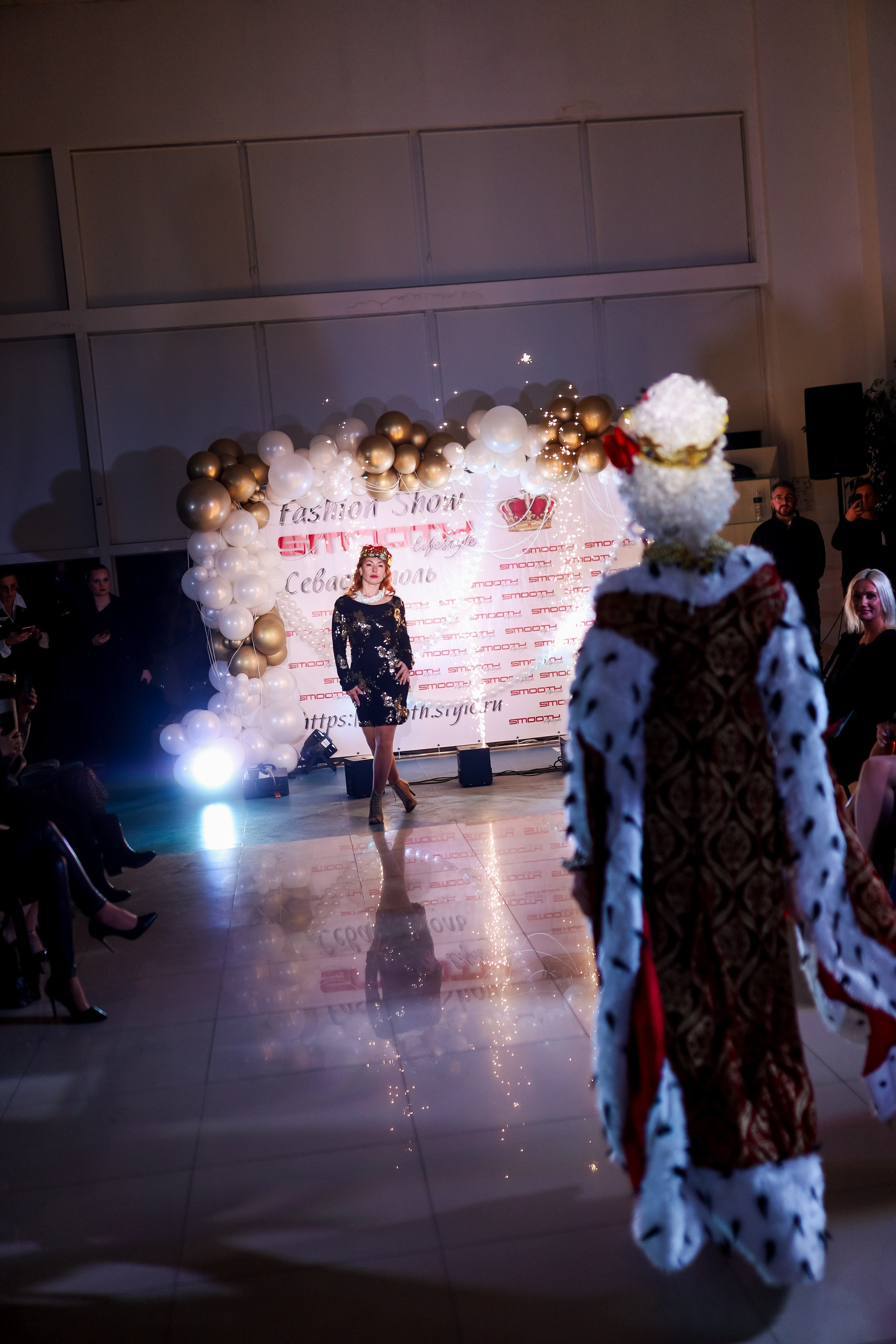 Показ коллекции Жанны Стеклянниковой — Omoda/SMOOTH