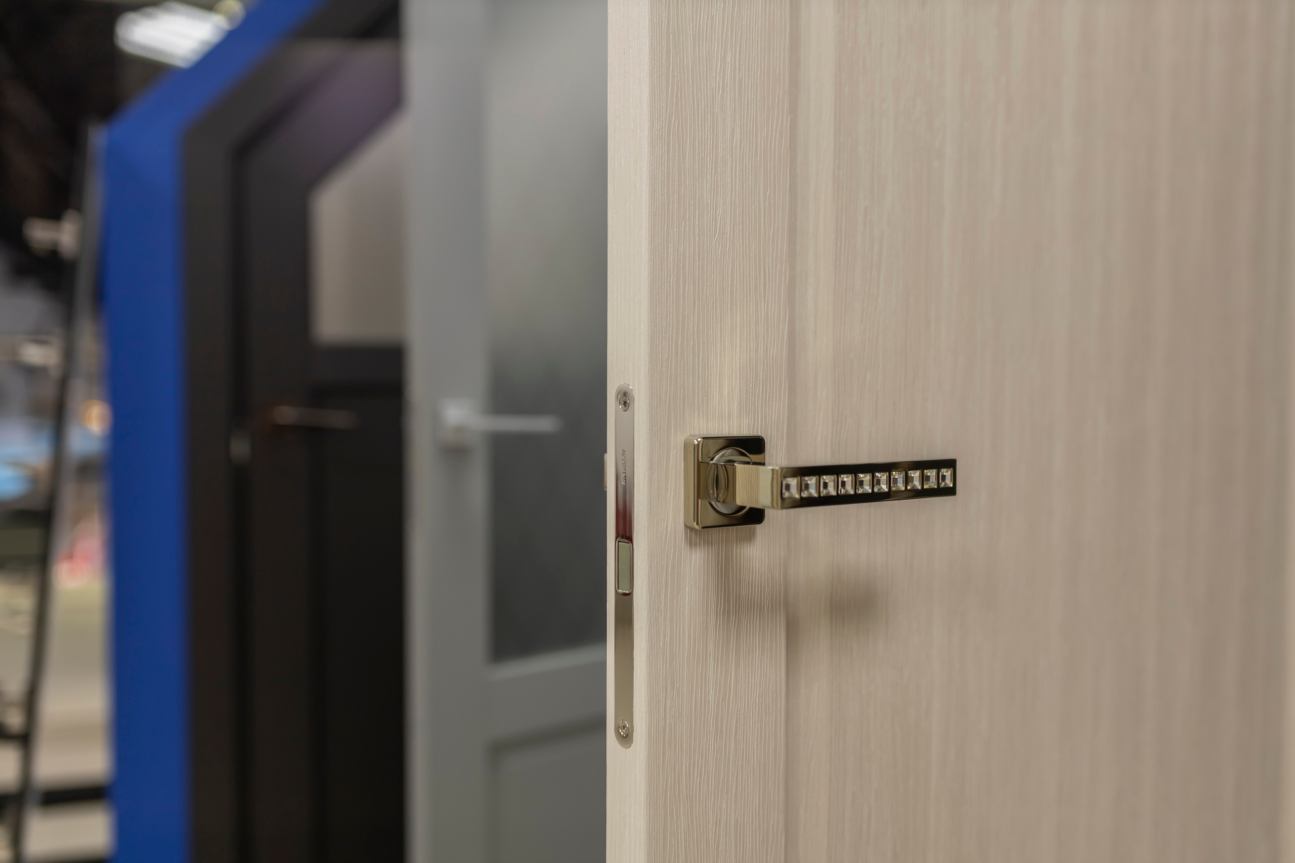 Фотосессия салона дверей. Интерьерный, предметный и контент фотограф в Иркутске Наталья Карпова