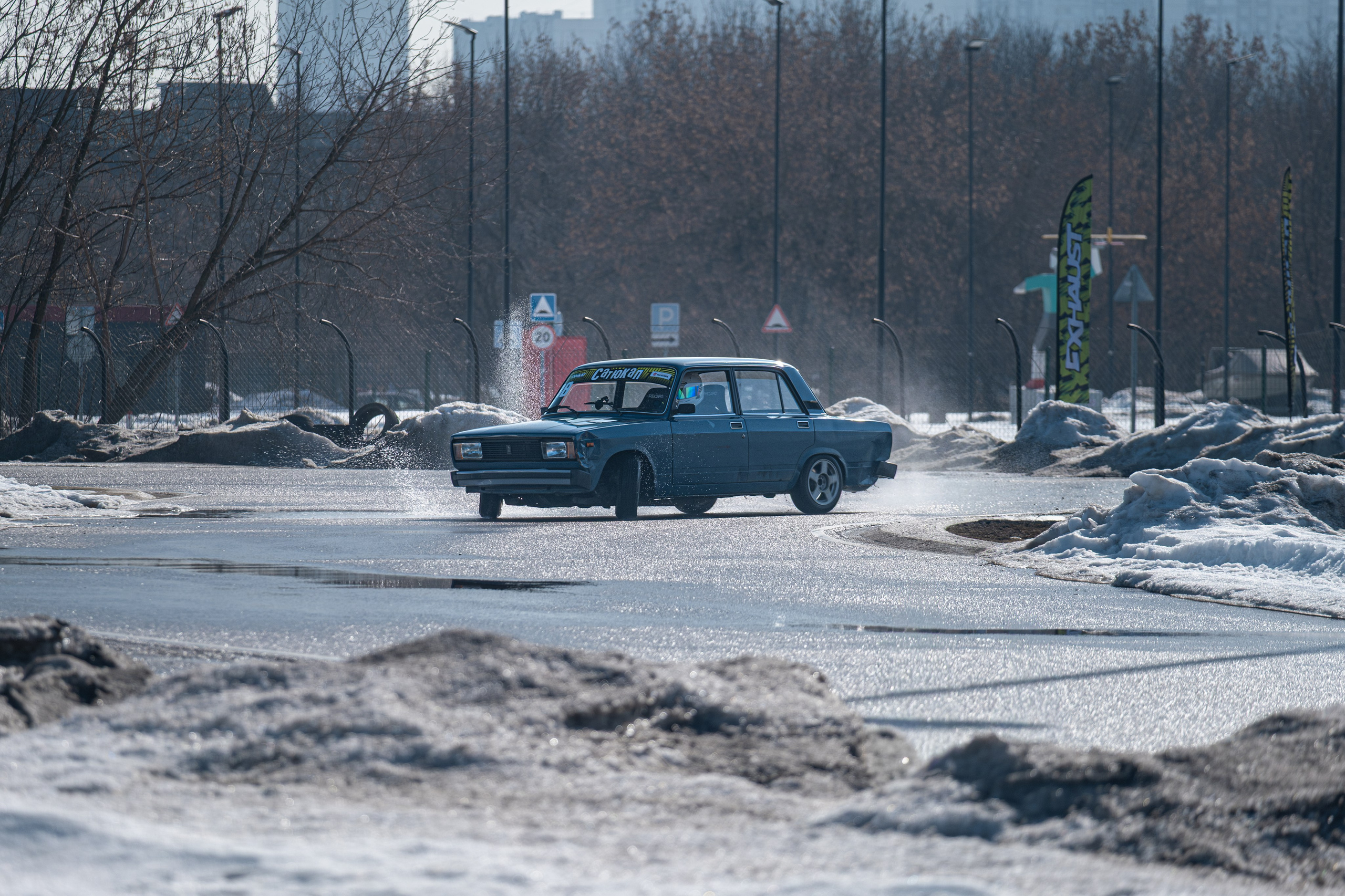 Спортивная автомобильная съемка. Malenkyia