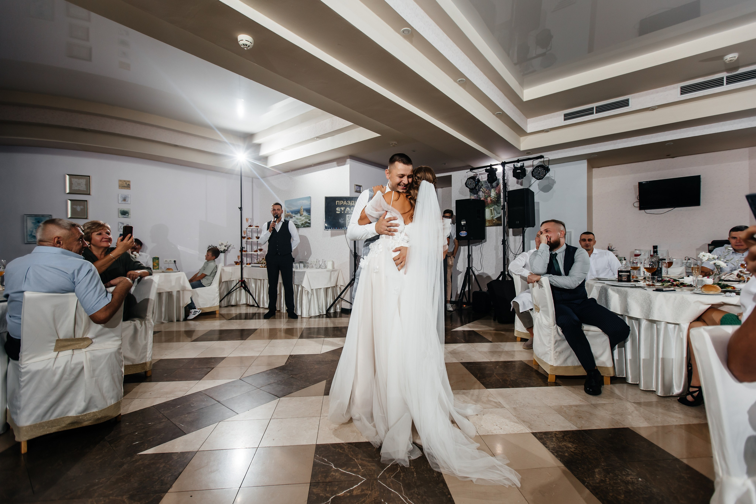 Анонс свадьбы Ксюши и Ивана. Свадебный фотограф в Крыму и Севастополе Ольга Баскакова