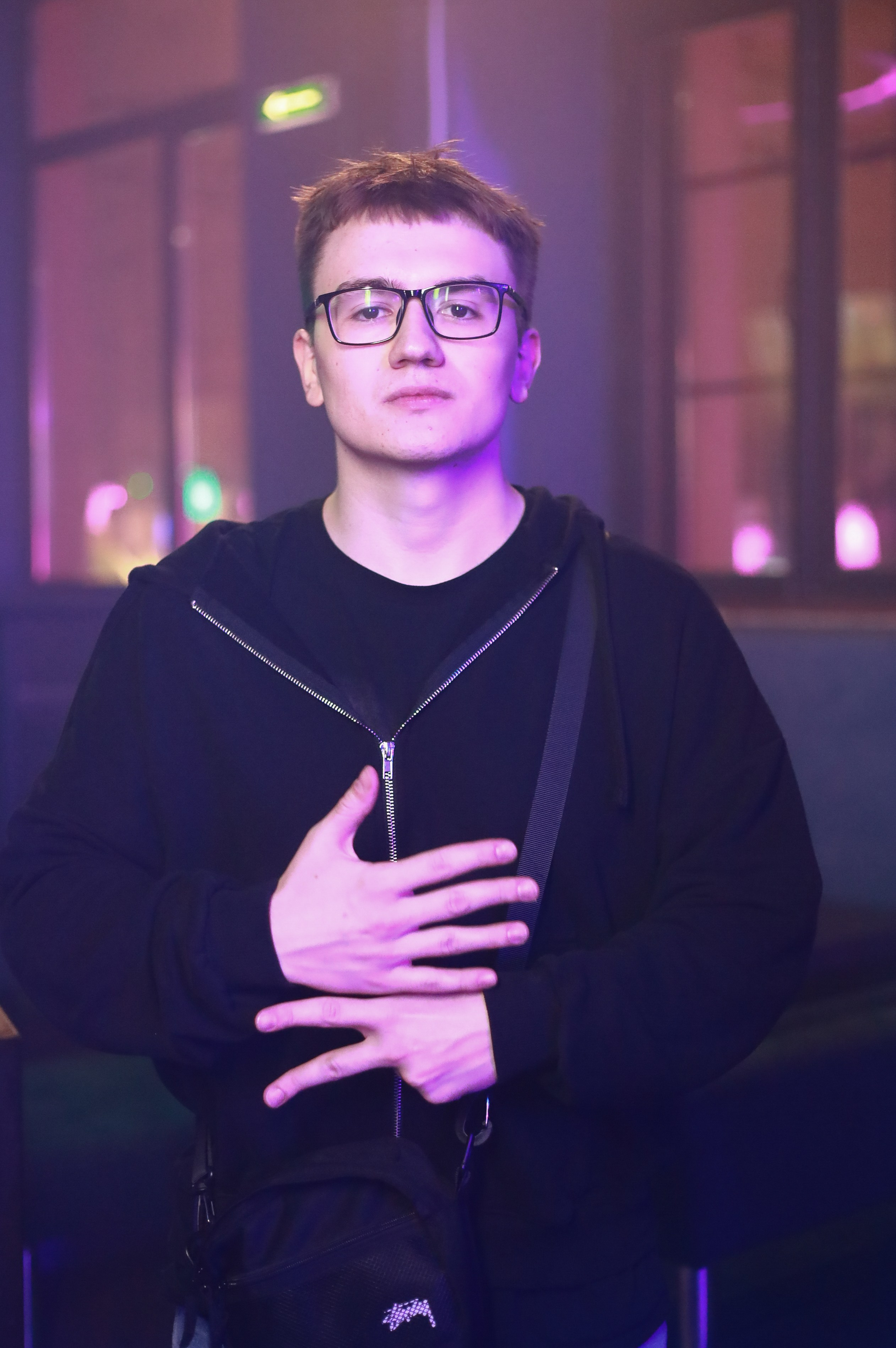 Клуб Резиденция лучшее. Контакты