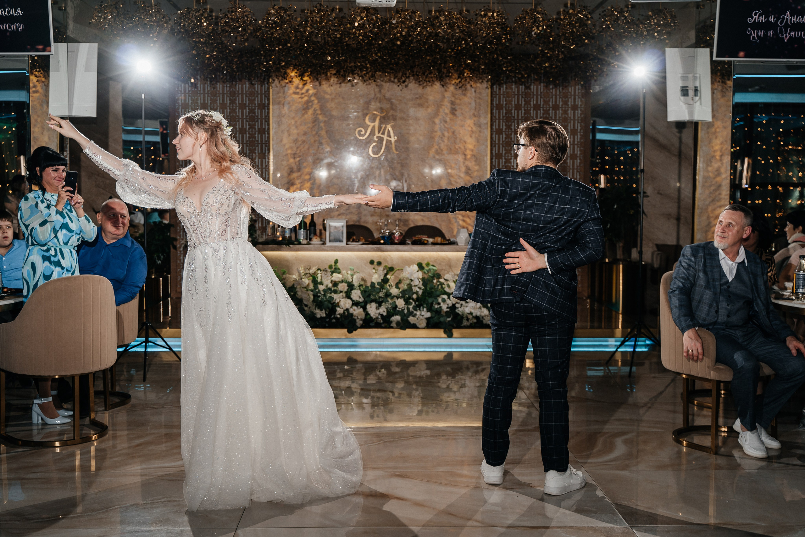 Съёмка банкета. Свадебный фотограф в городе Омск EAV Анастасия