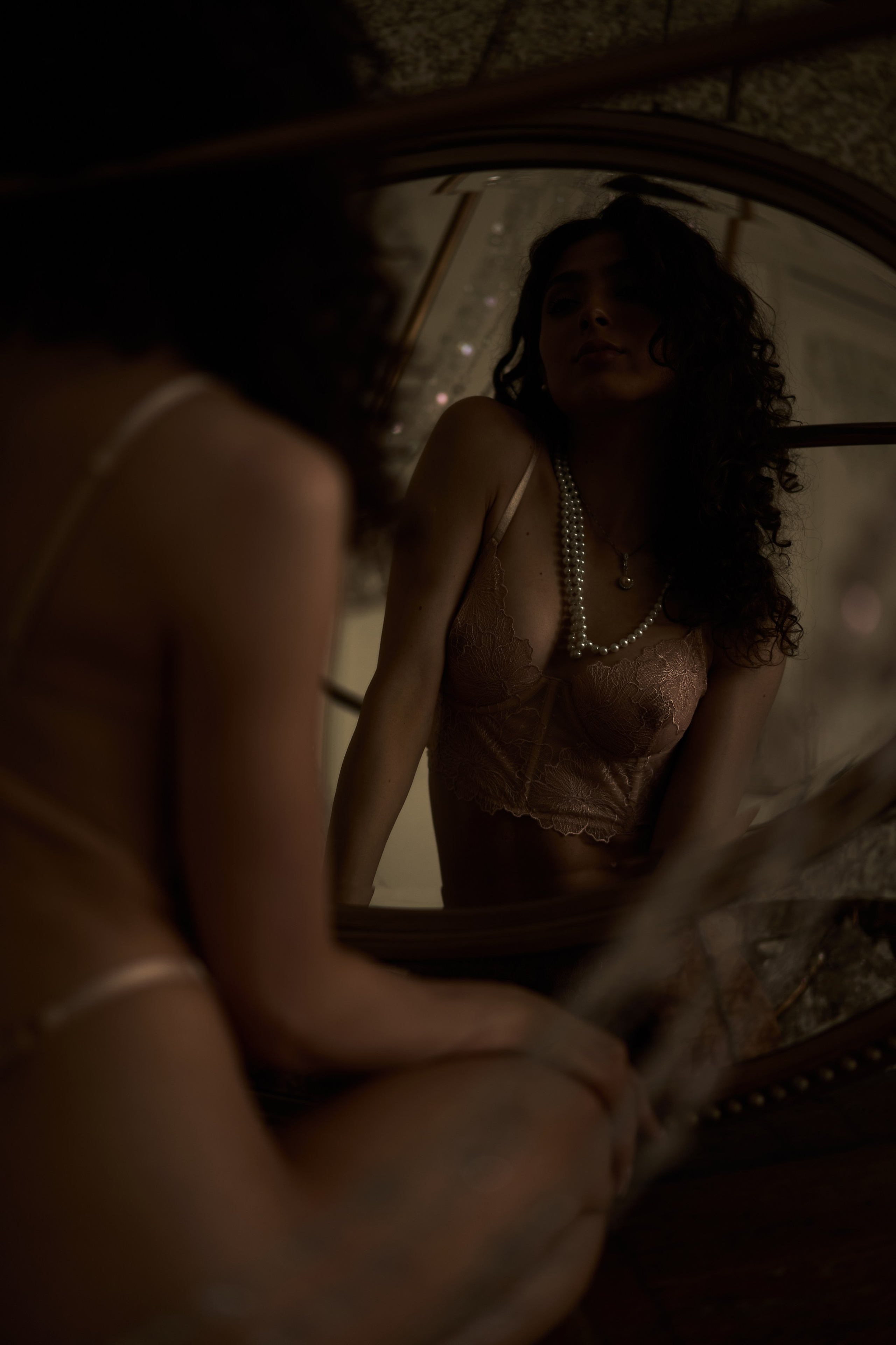 Будуарная фотосессия в студии для рекламы. Фотограф Екатеринбург Кокшарова Александра