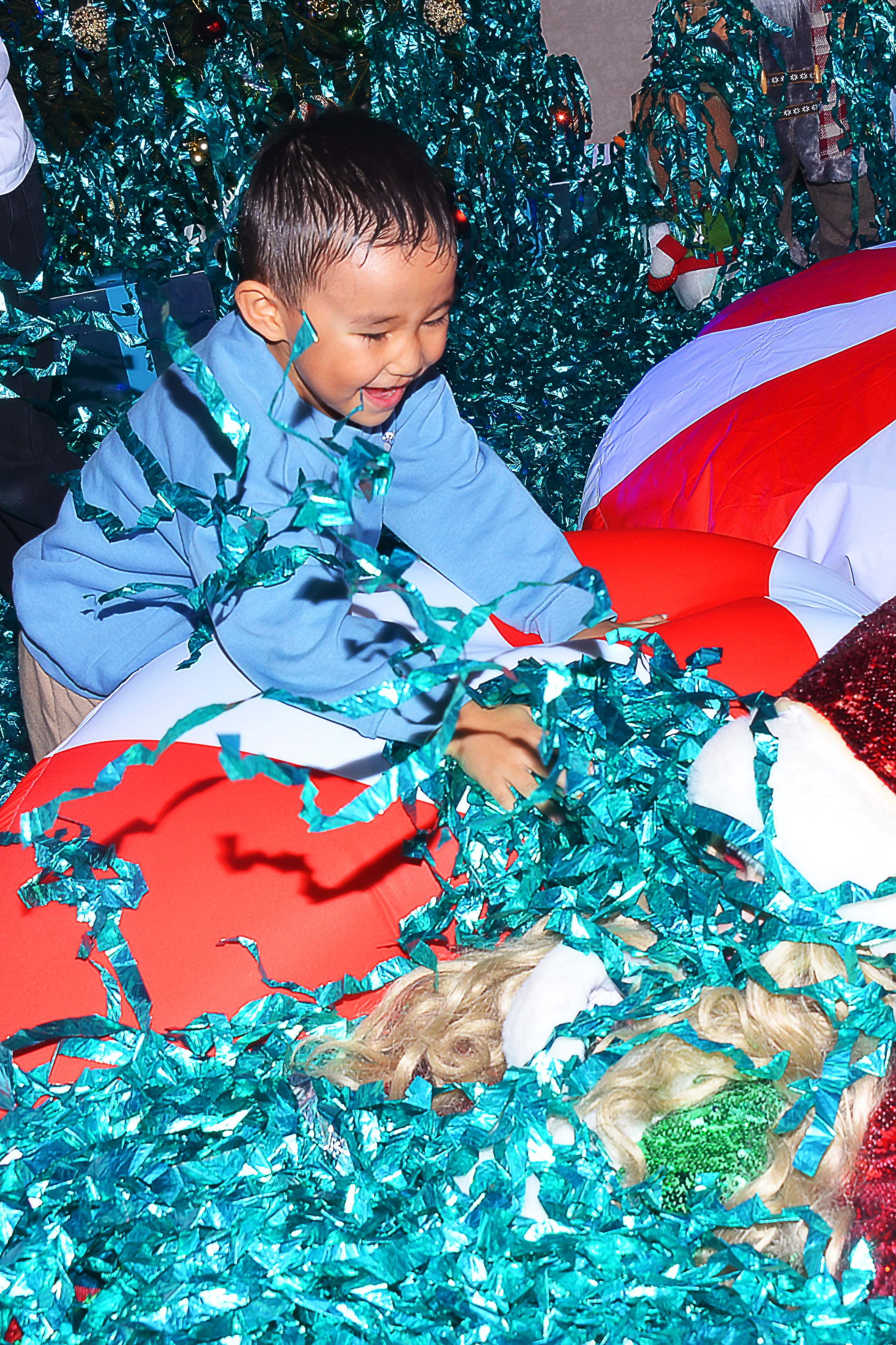 Новый год. Фотосъёмка. Фотограф Сергей Авдеев-семейный и детский фотограф в Алматы