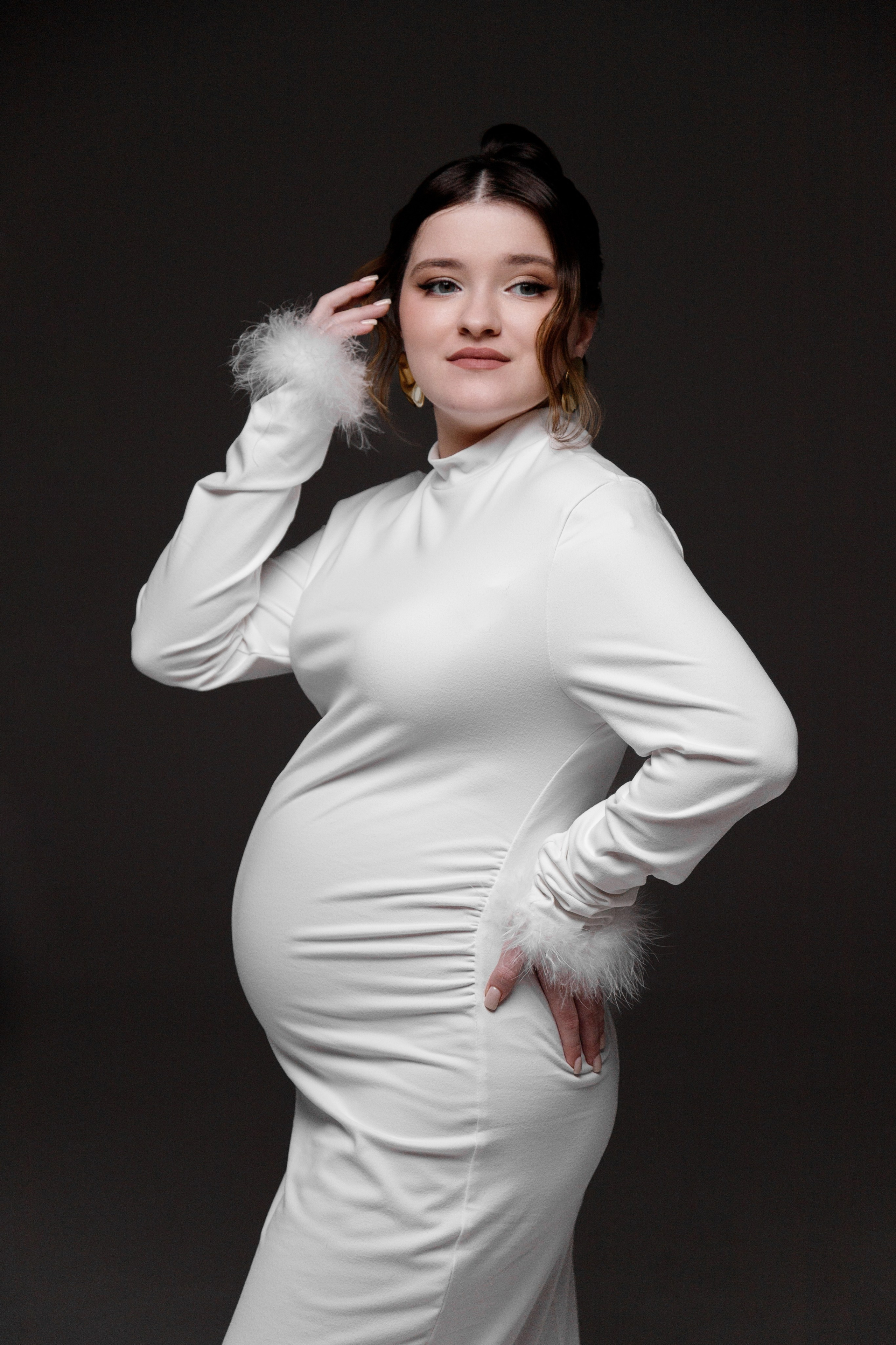 Девять месяцев до встречи с малышом, красивая фотосессия беременности. Фотограф Ольга Баранова