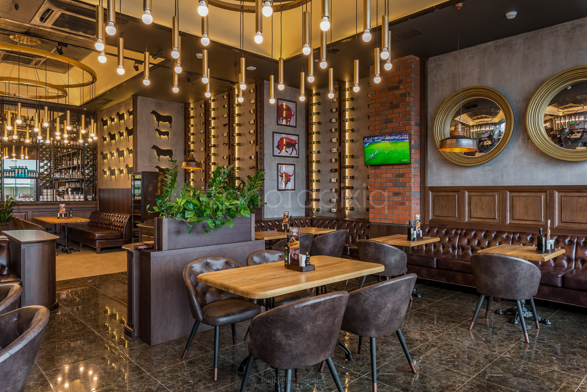 Фотосъёмка ресторана КОЛБАСОФФ. Интерьерная съёмка и виртуальные туры — Интерьерный фотограф Кузнецов Сергей (photopixiq)