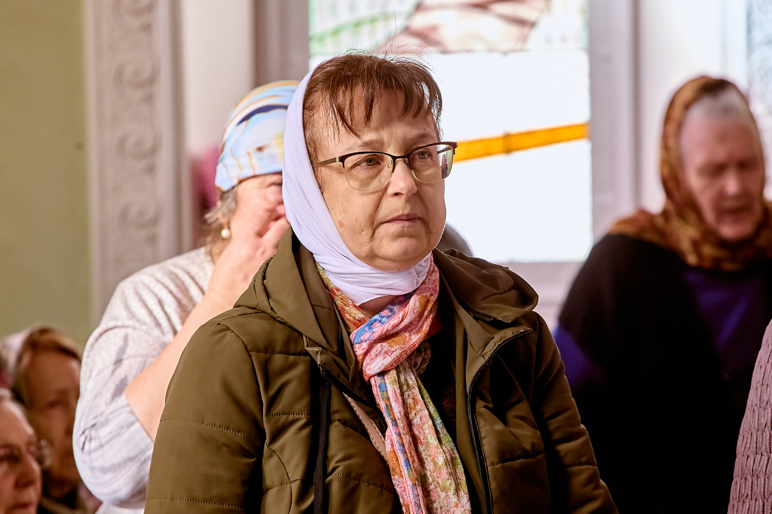 Фотографии Божественной Литургии в Неделю Крестопоклонную