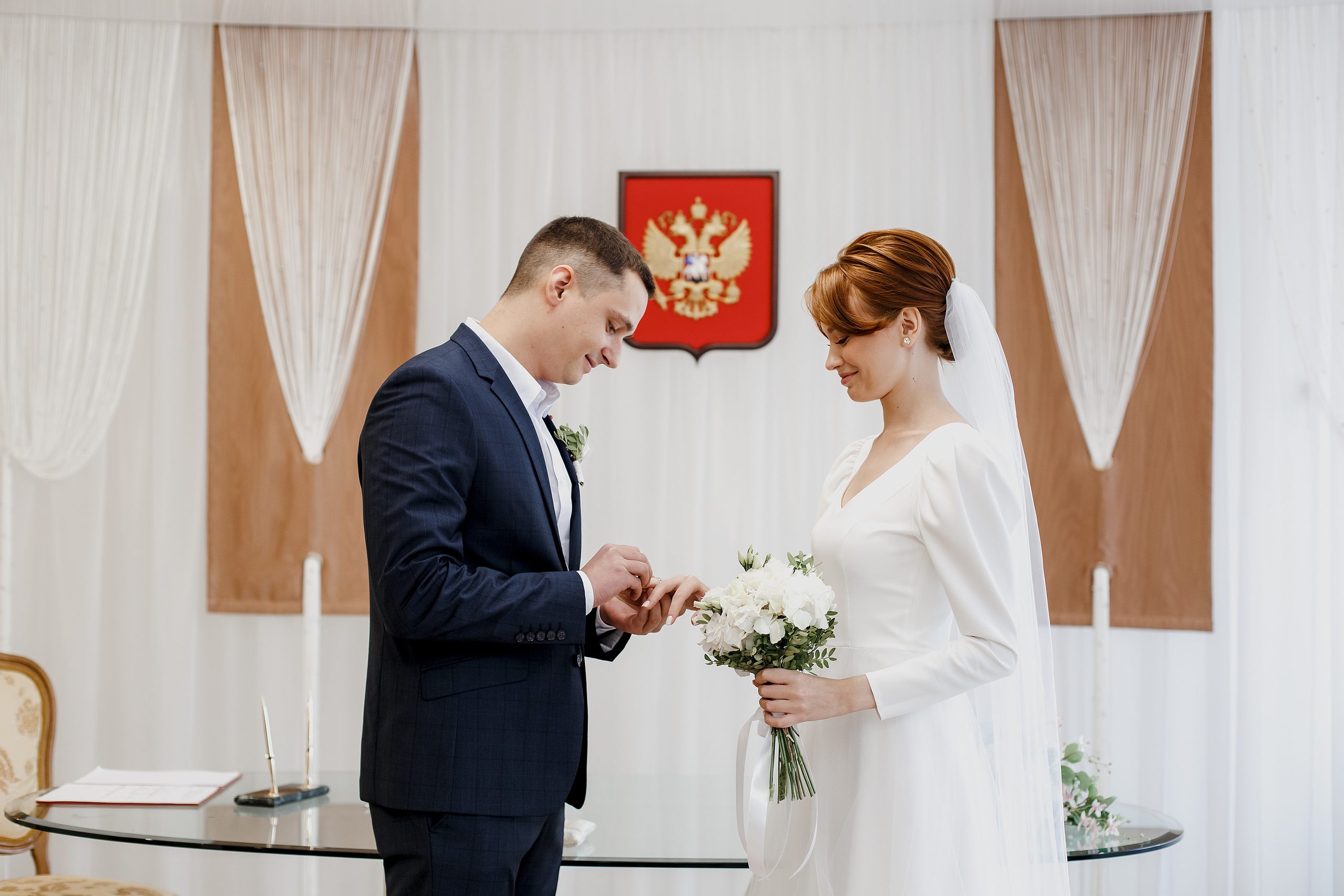 Свадьба, город, кабриолет. Свадебный фотограф в Самаре Катерина Мостовая