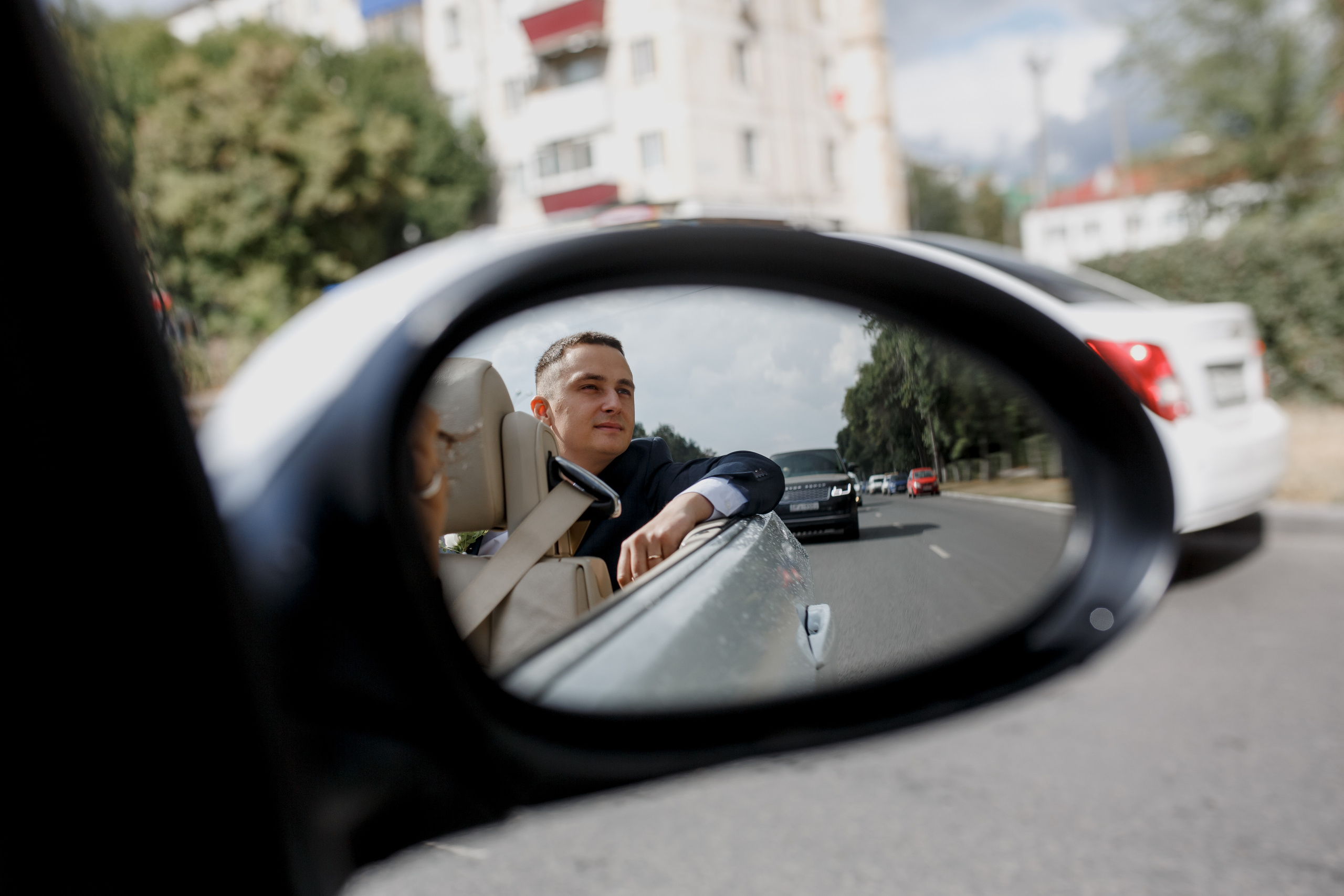 Свадьба, город, кабриолет. Свадебный фотограф в Самаре Катерина Мостовая