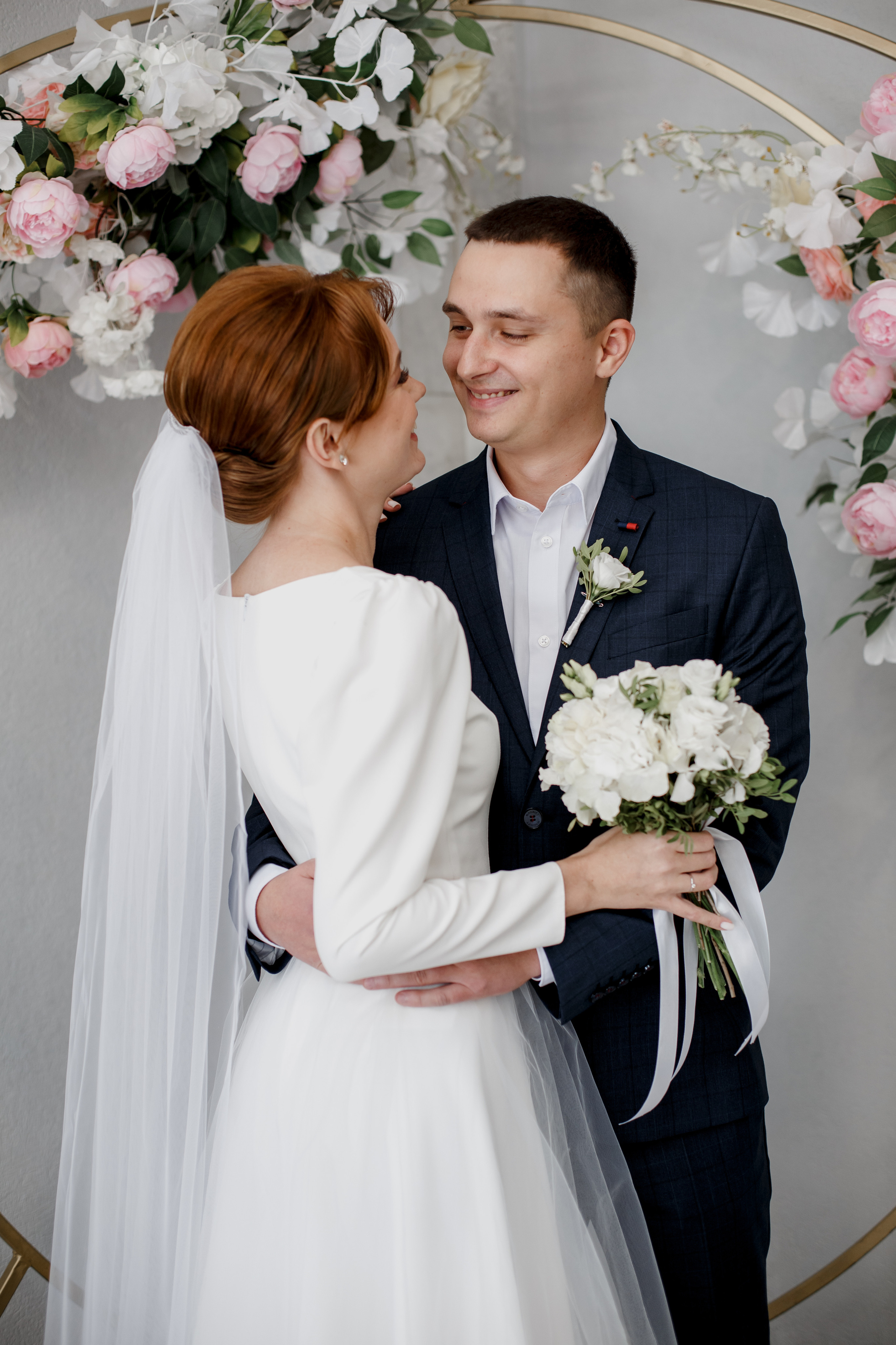 Свадьба, город, кабриолет. Свадебный фотограф в Самаре Катерина Мостовая