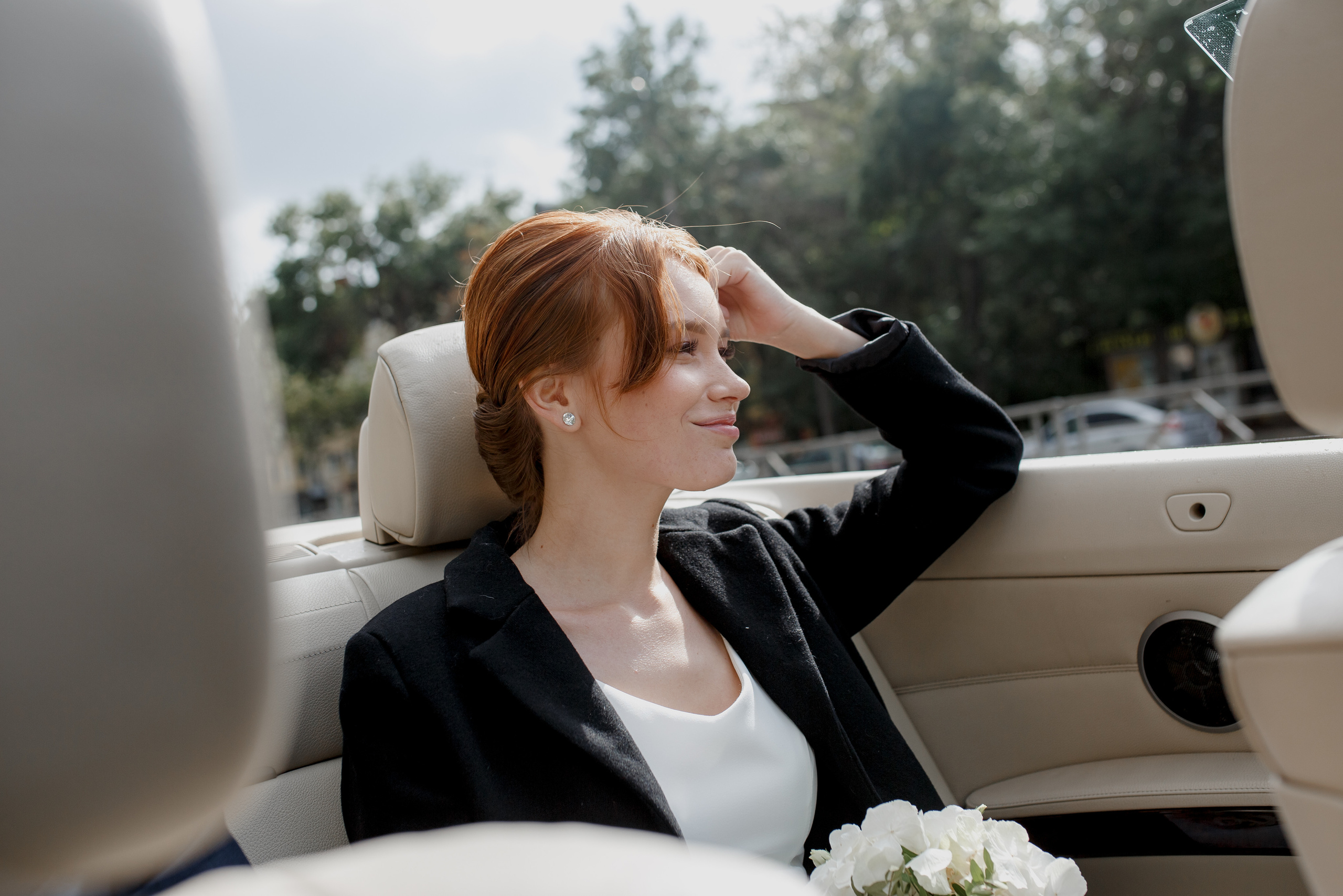 Свадьба, город, кабриолет. Свадебный фотограф в Самаре Катерина Мостовая