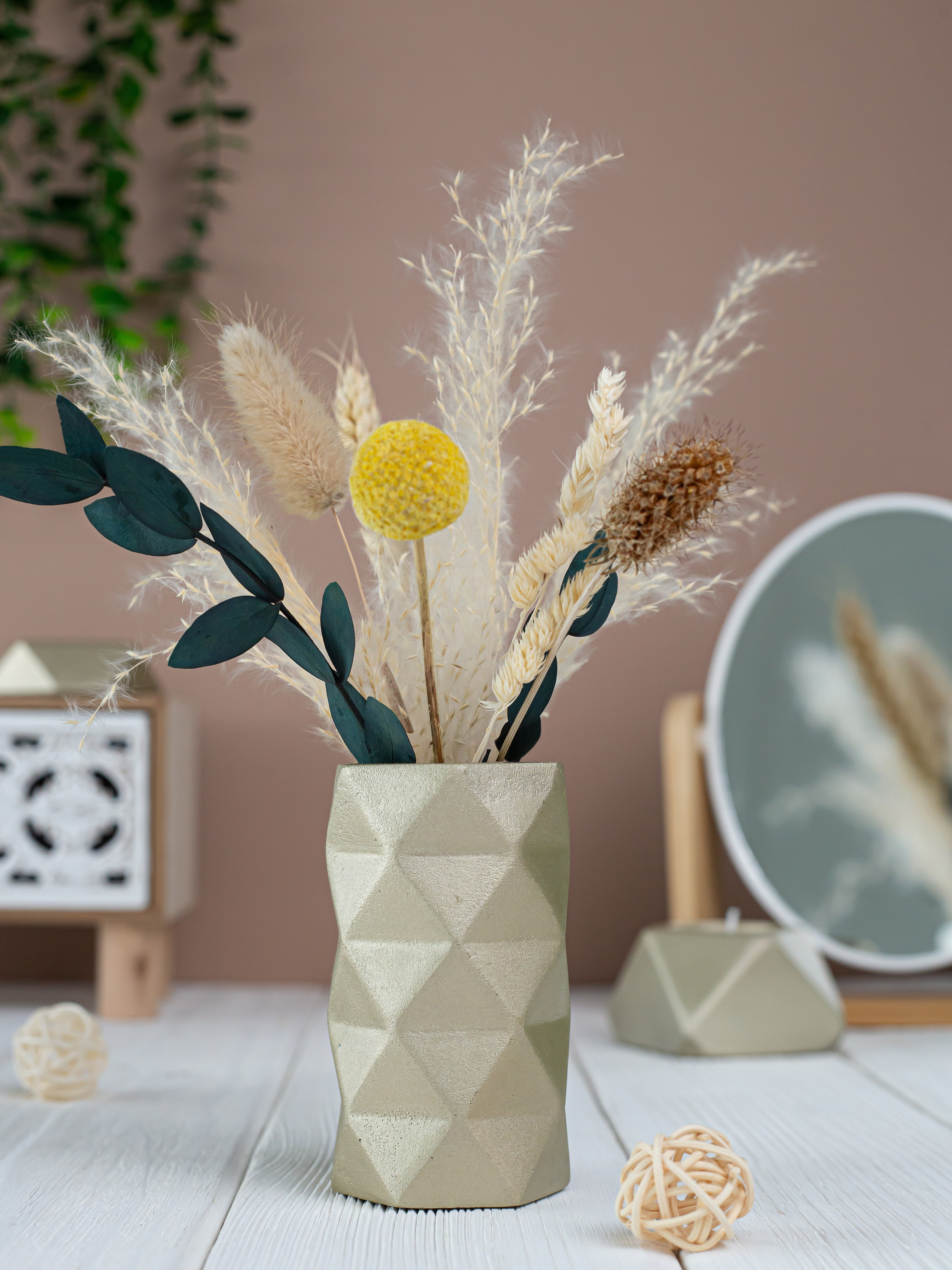 Из бетона. Предметный фотограф, маркетплейсы г. Оренбург Станкевич Тамара