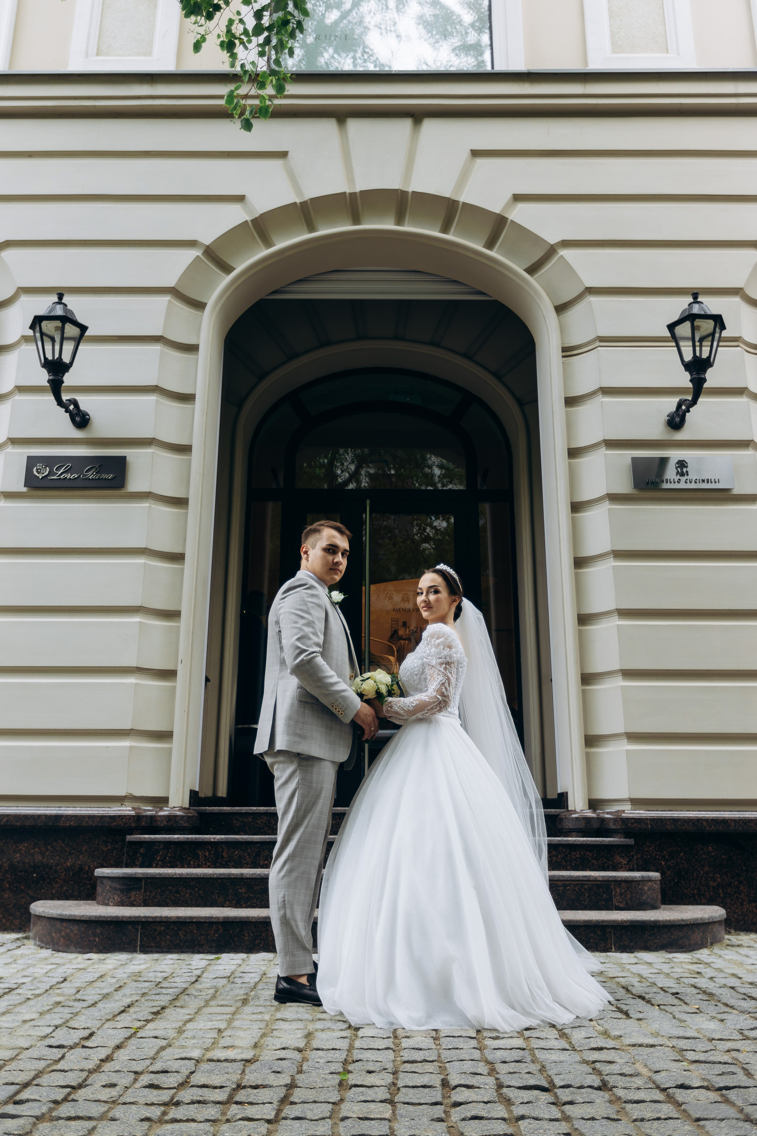 фотограф на свадьбу, свадебная фотосессия на природе, нежные фотографии свадьбы