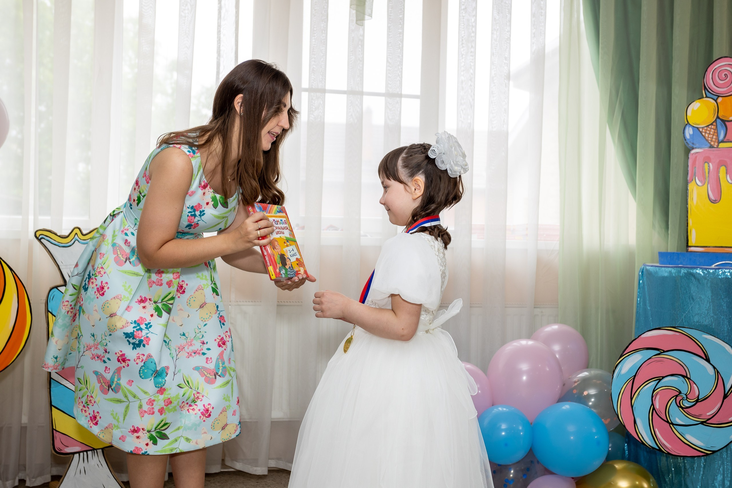 Выпускной Детский сад, 2 часа, 8000. Выпускные альбомы Майкоп, Краснодар Елена Золотарева