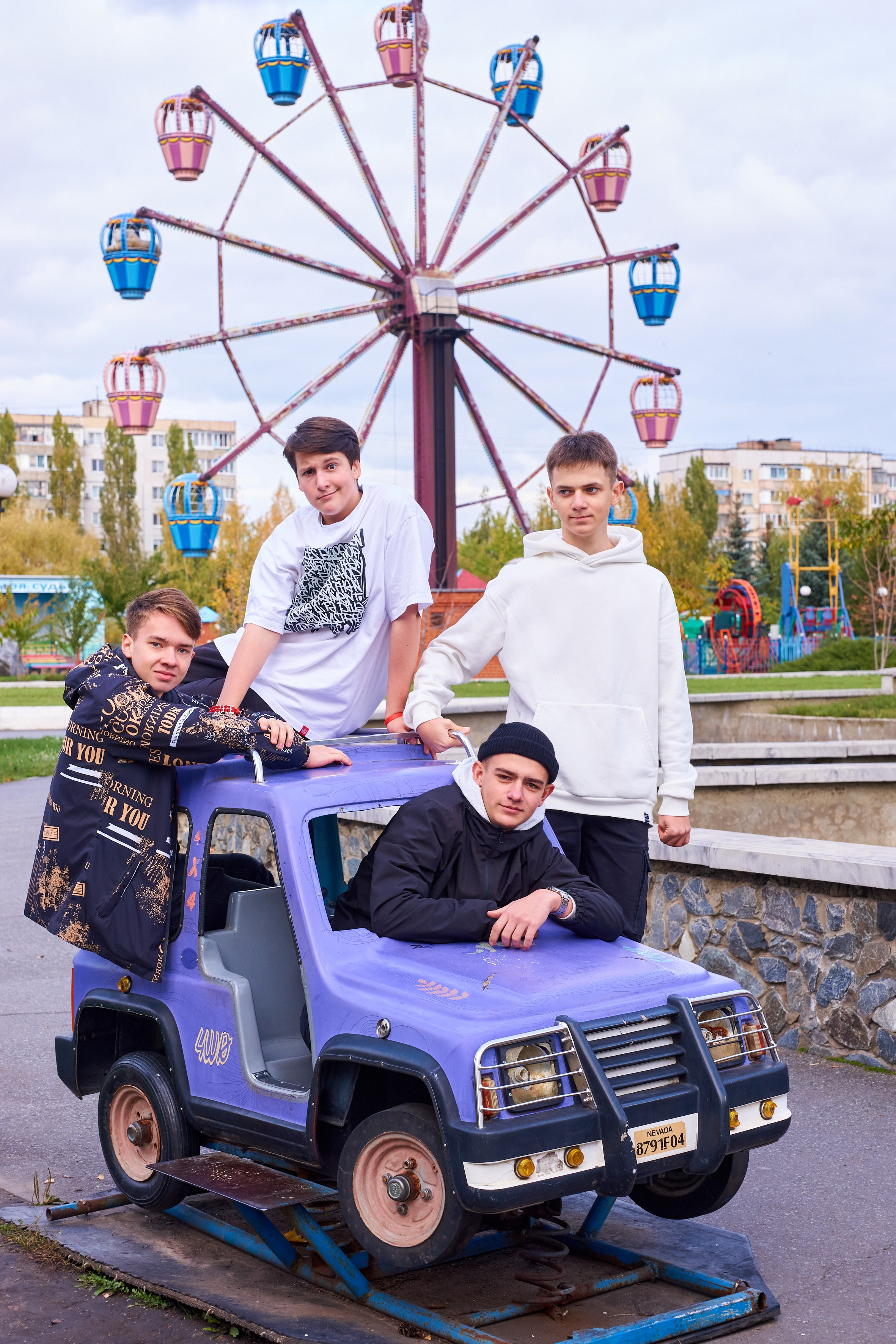 9 класс. Осень в парке. 2022. Childrenfoto.ru