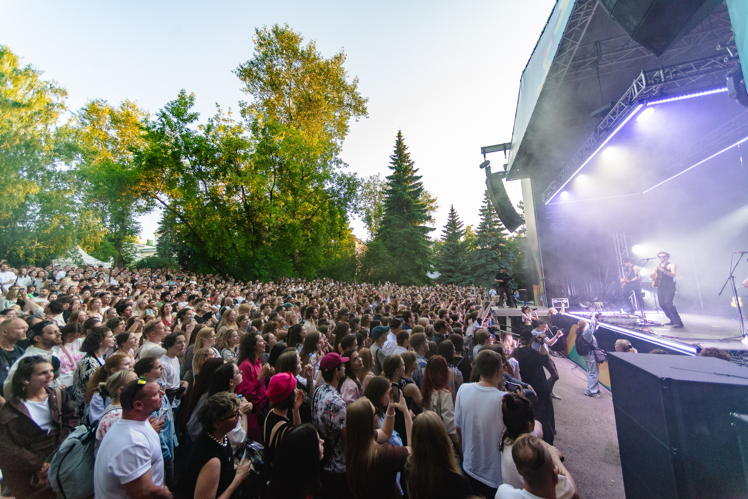 Стереолето Екатеринбург. Харитоновский парк. Репортажный и концертный фотограф Алексей Патентный в Екатеринбурге