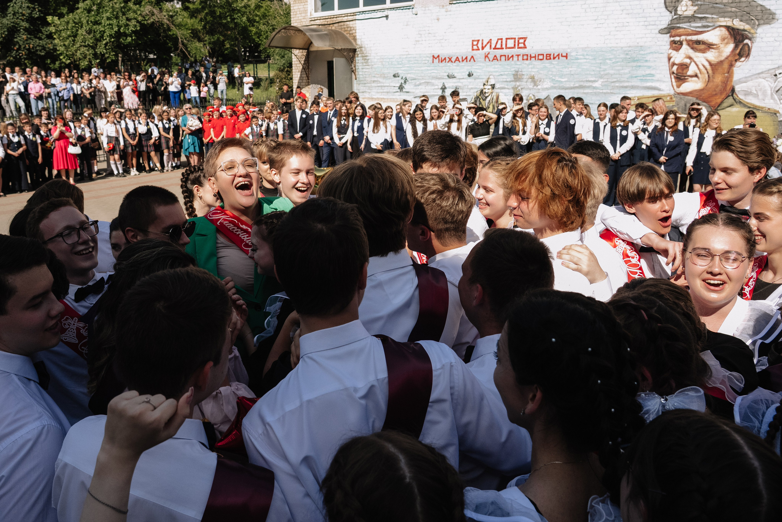 11 класс 40 школа. Выпускные альбомы Натальи Бутко: Новороссийск, Анапа, Геленджик