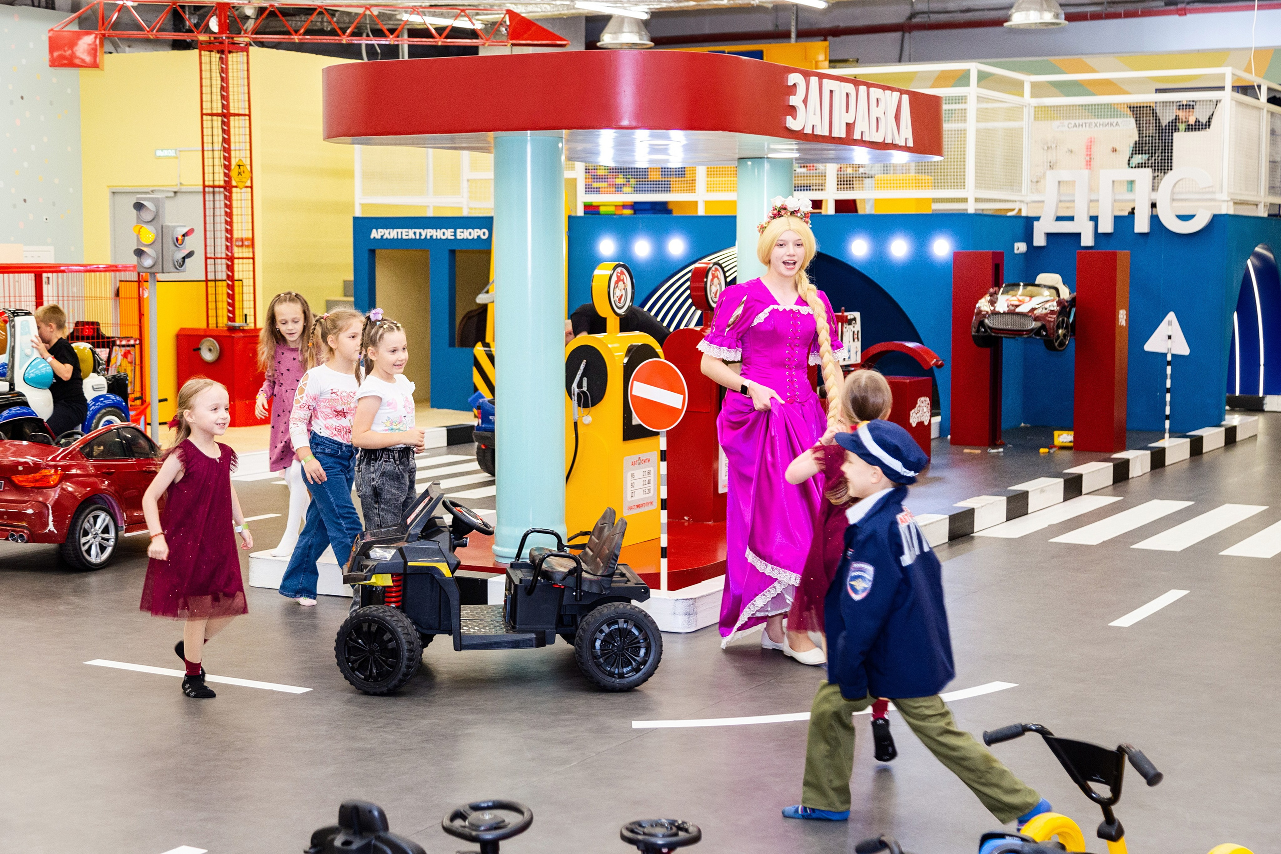 Лиде и Лизе 6 лет. Детский фотограф видеограф в Хабаровске Михаил Орлов