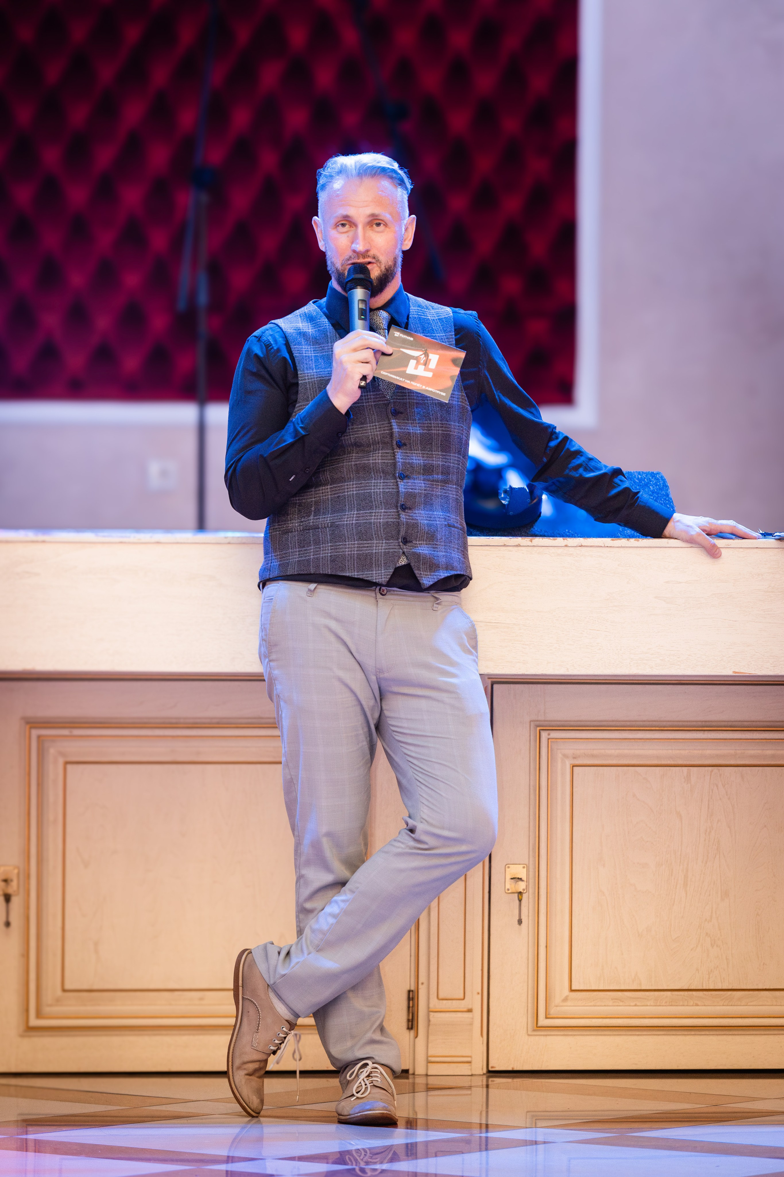 Школьный выпускной. Детский фотограф видеограф в Хабаровске Михаил Орлов