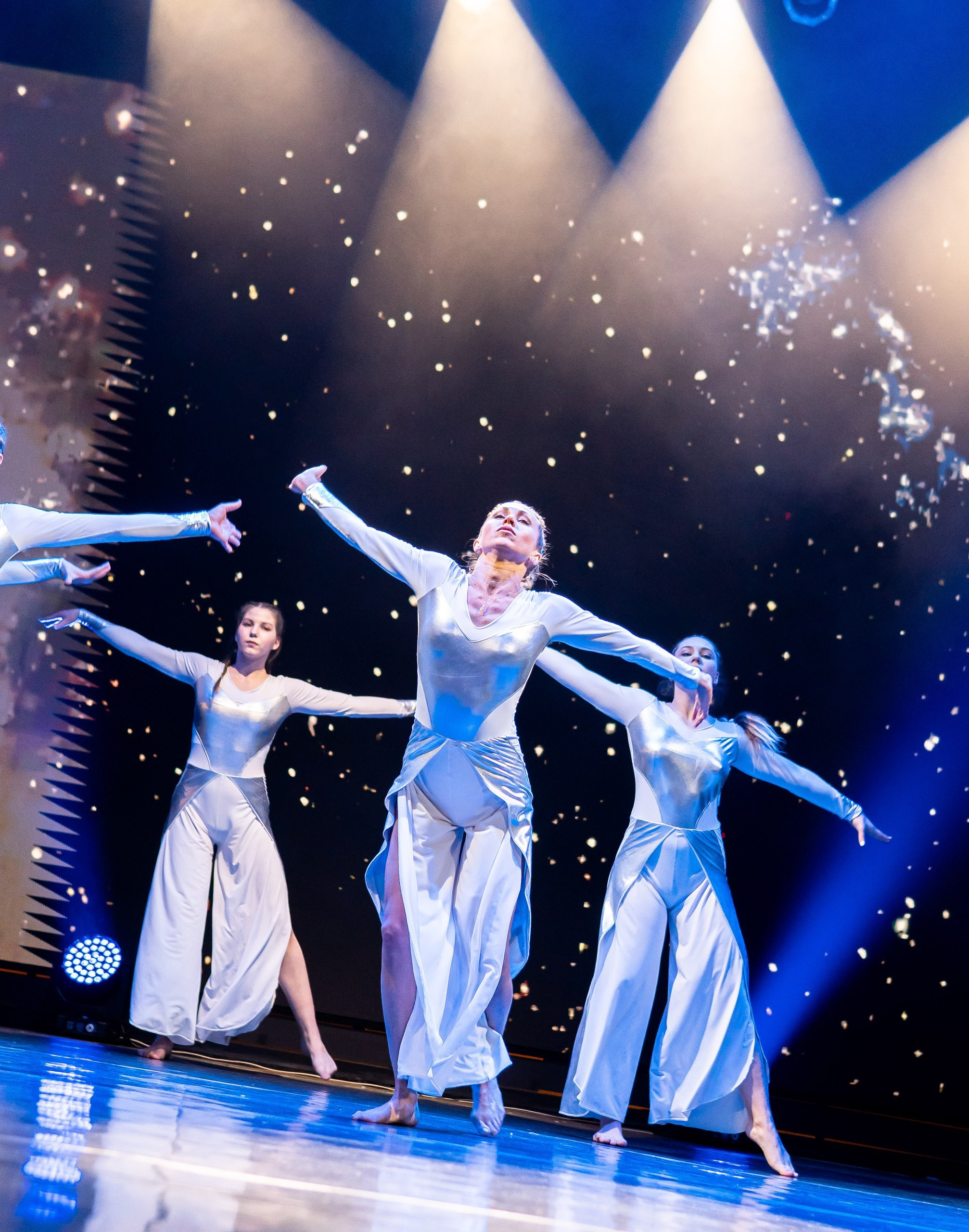 Репортажная съемка акробатического шоу