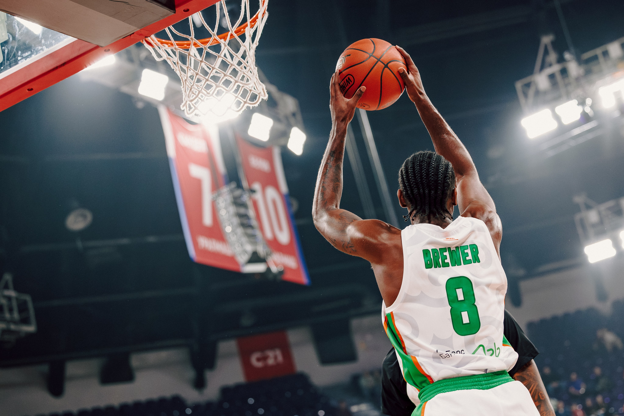 Winline Basket Cup — УРАЛМАШ — УНИКС. Лёшка Варзегов — фотограф