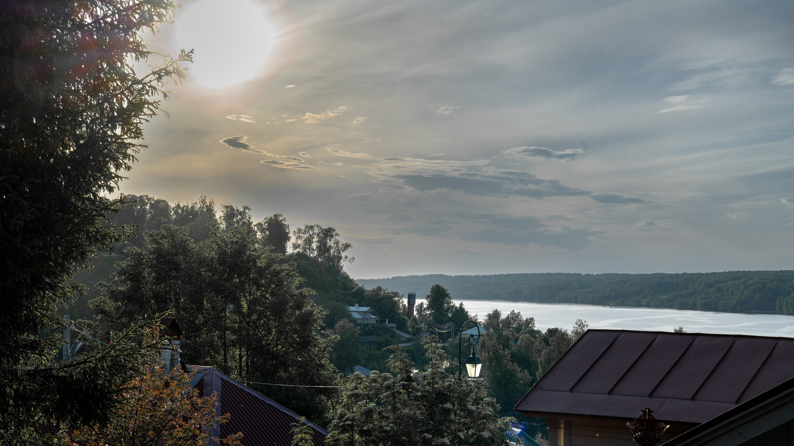 Плёс. ПОБУДЬ ЗДЕСЬ И ЦЕЛЕЕ БУДЕТ ЭТОТ МИР