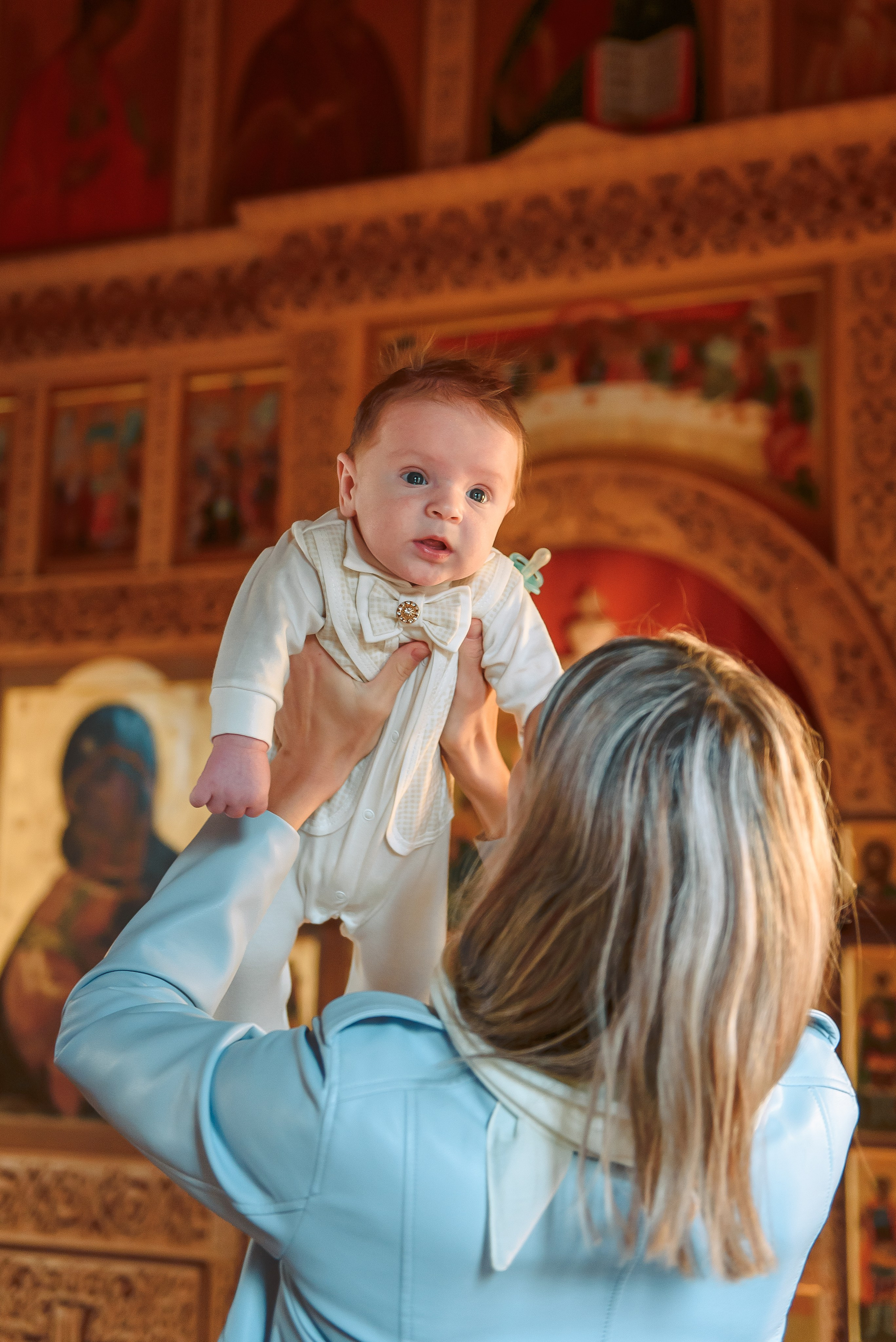 Крещение в Храме иконы Божией Матери Неупиваемая Чаша. Свадебный и семейный фотограф в Москве Юлия Винник