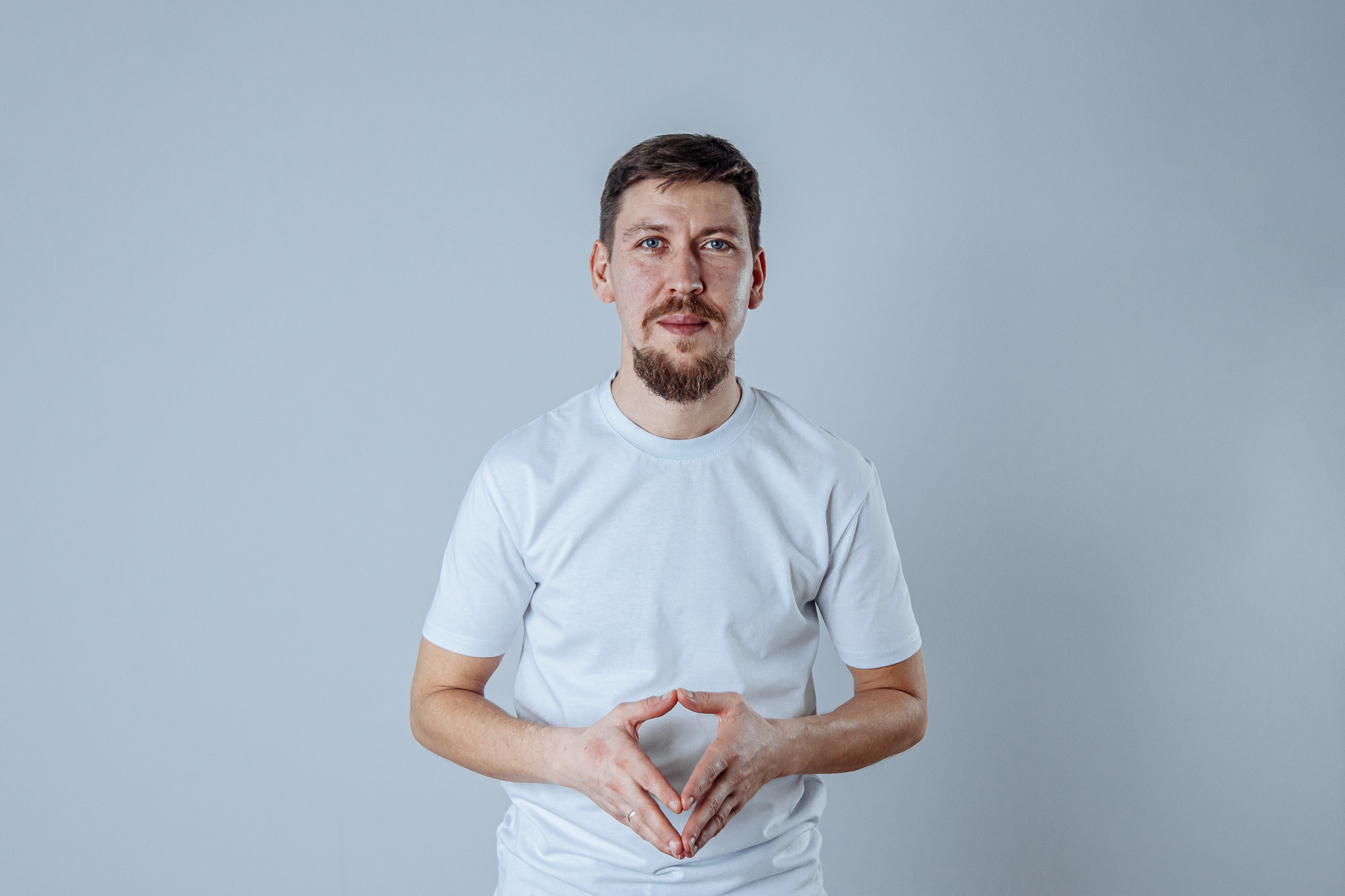 Съёмка контента для химчистки мебели. Контентная съемка. Бизнес портрет. Москва. Фотограф Арефьев Дмитрий