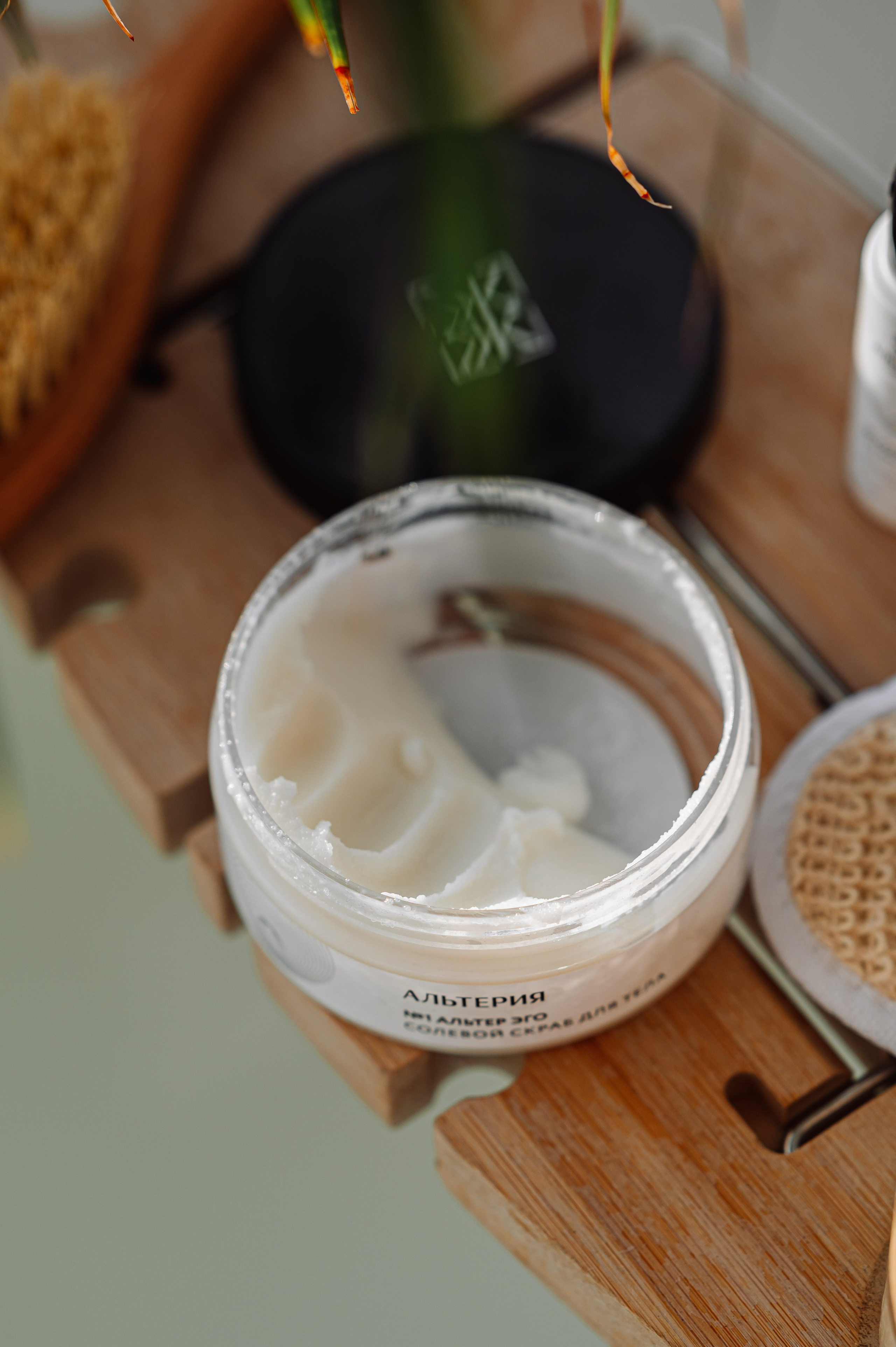 Съемка косметики для маркетплейсов (Wildberries, Ozon, Яндекс.Маркет). Фотограф товаров для соцсетей - инстаграм, вконтакте. Контент-фотограф в Москве Хныкина Лена