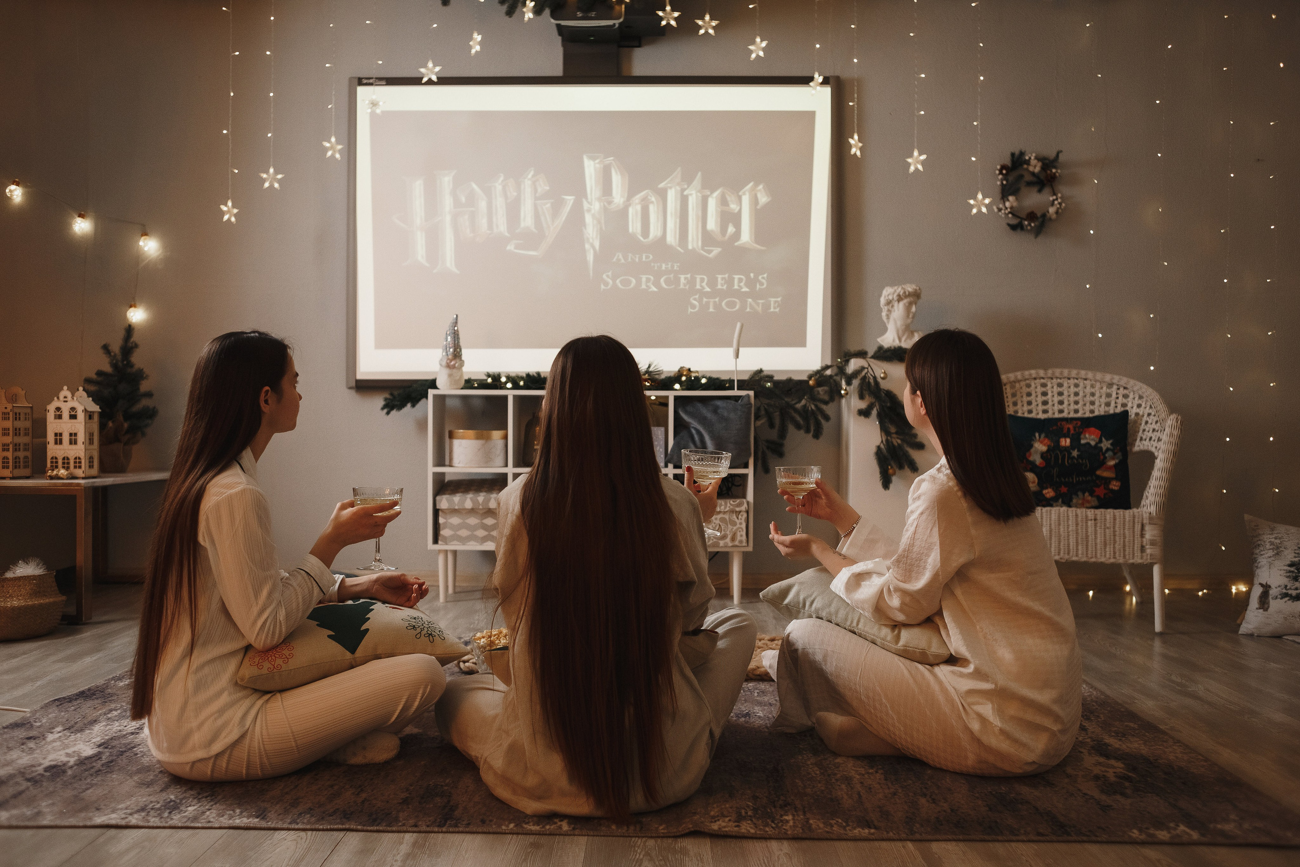 Семейная фотосессия в фотостудии Таганрога: Вечные моменты счастья. Свадебный и семейный фотограф в Таганроге Бакарюк Антон