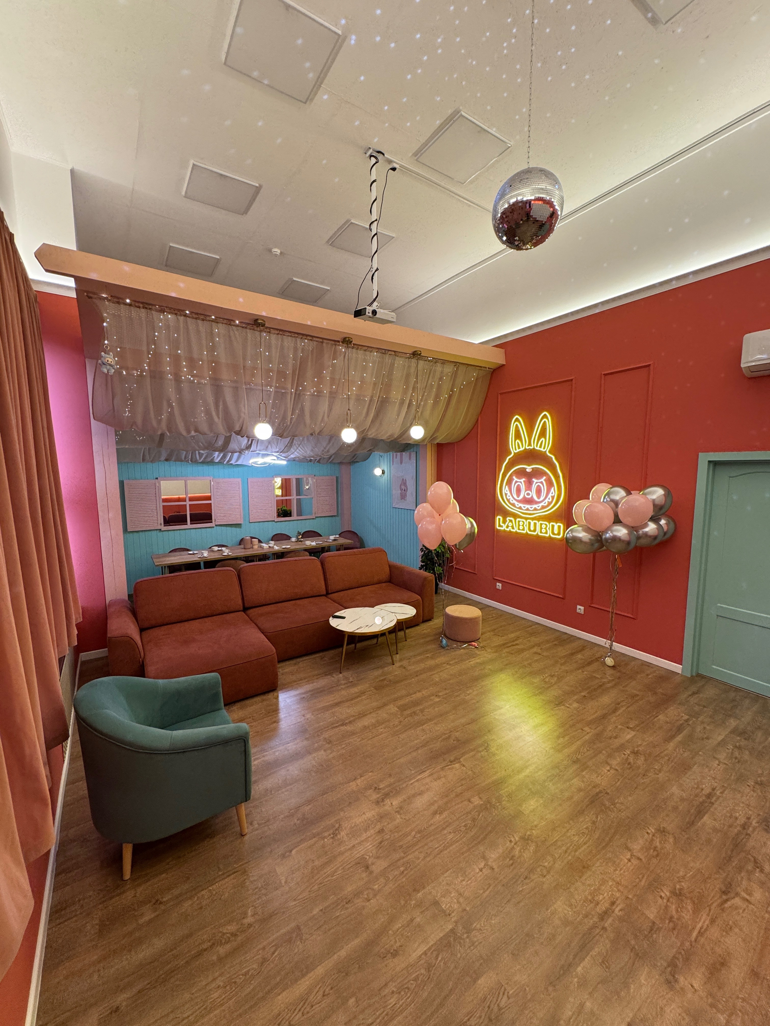 Лабубу. Аренда лофта в СПб для мероприятий