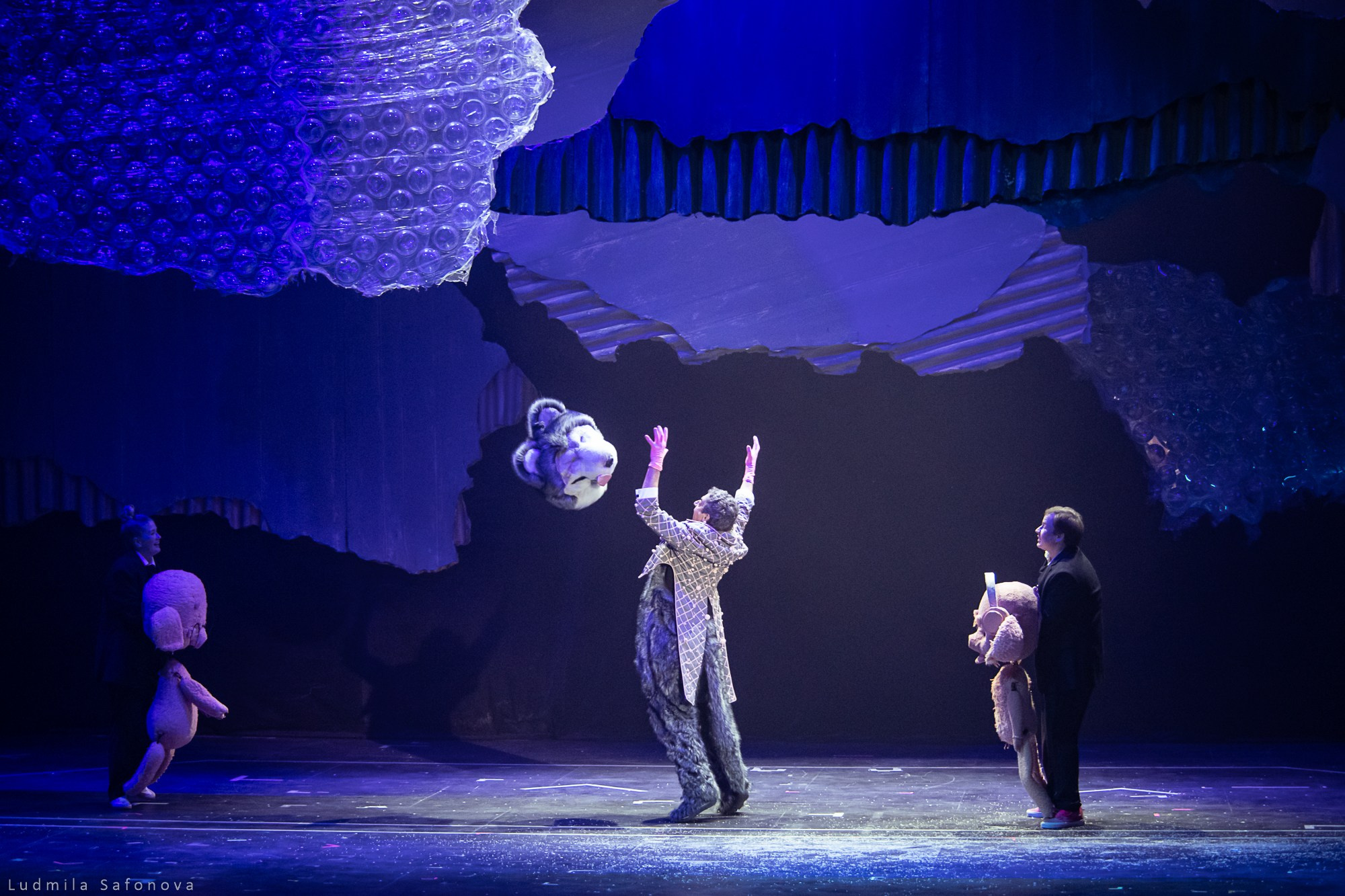 Театр на Таганке. Три поросенка. Lucytheatre