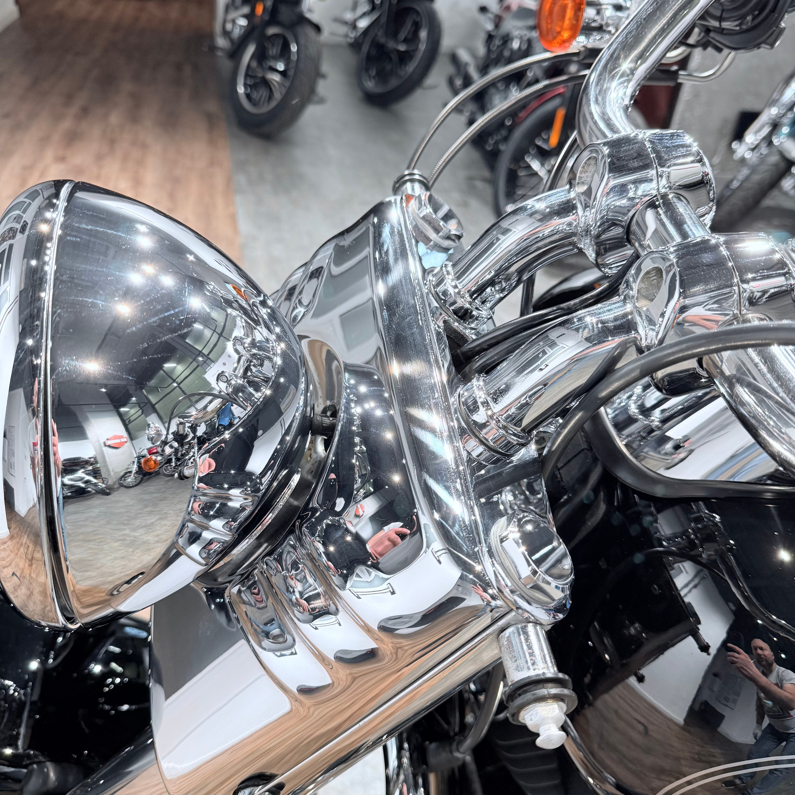 2014 Fat Boy АВS Vivid Вlаck Chromе Еdition. Hello Davidson, Москва. Только хорошие мотоциклы…
