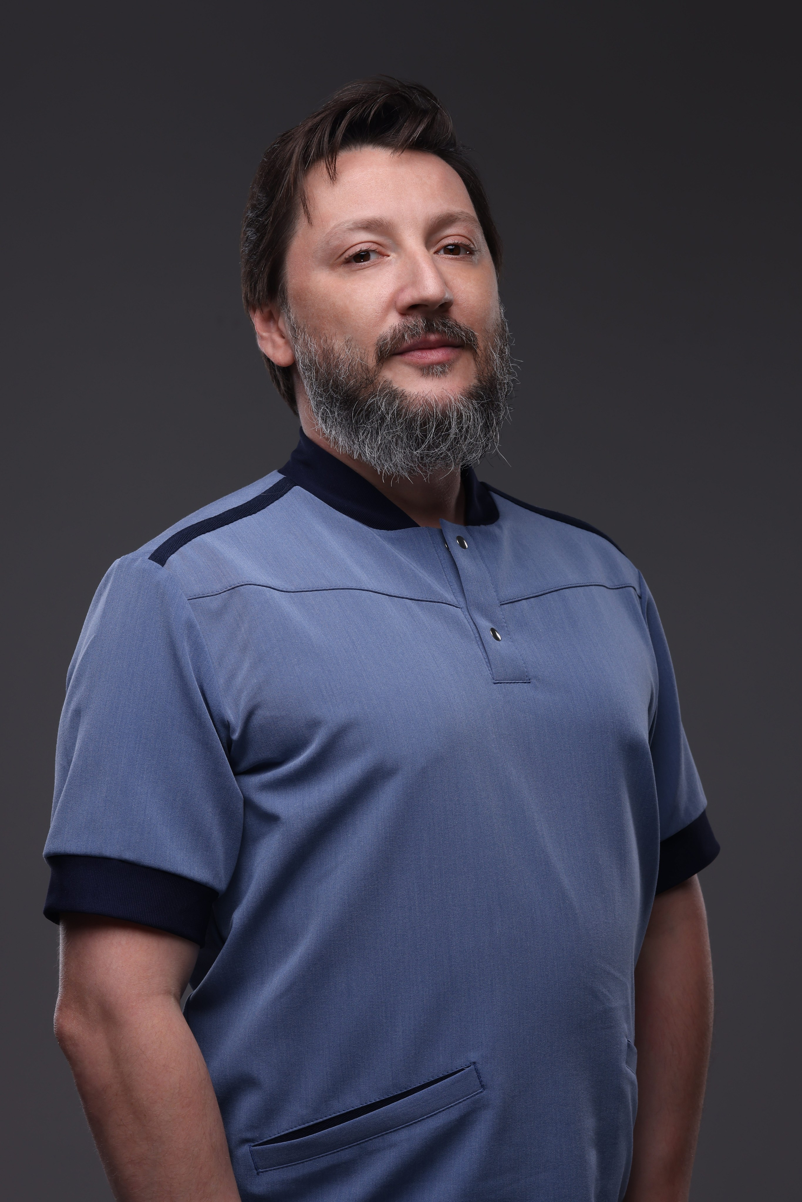 Хедшот для врача, портретная фотосессия в студии 24 Раменское.