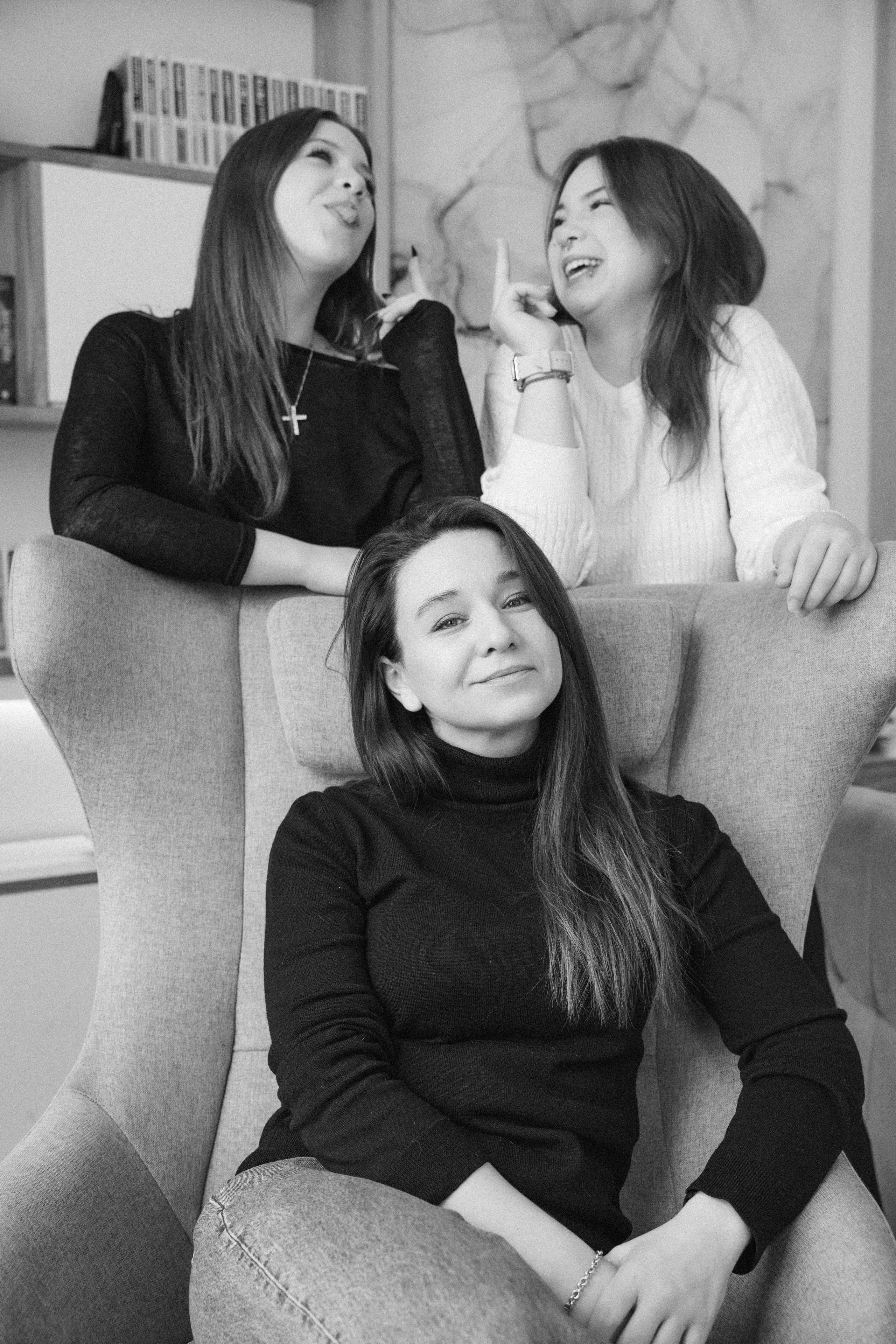 АНЯ и ДЕВОЧКИ. Я фотограф из Москвы к Вашим услугам