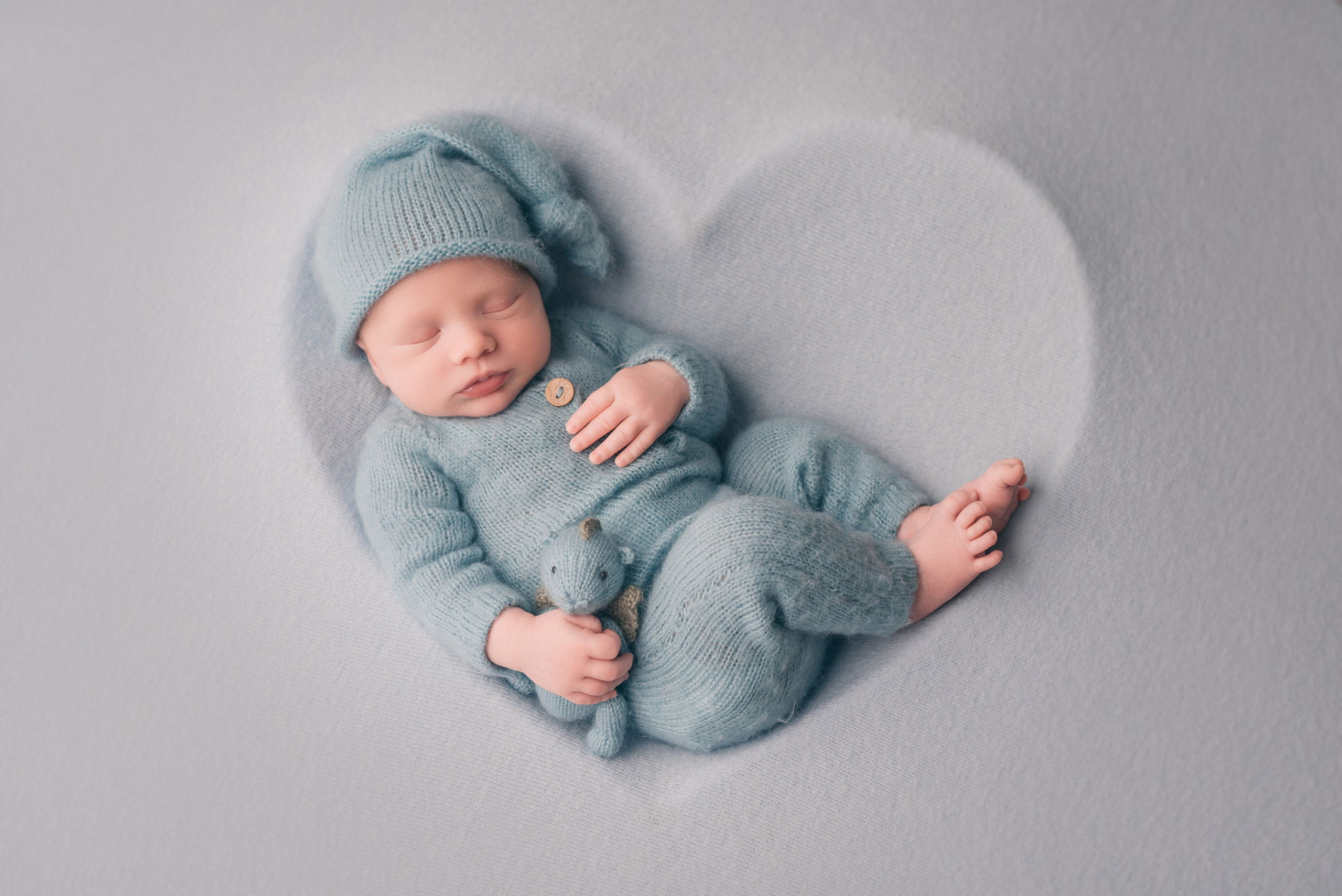 Артем. Фотограф новорожденных Белгород